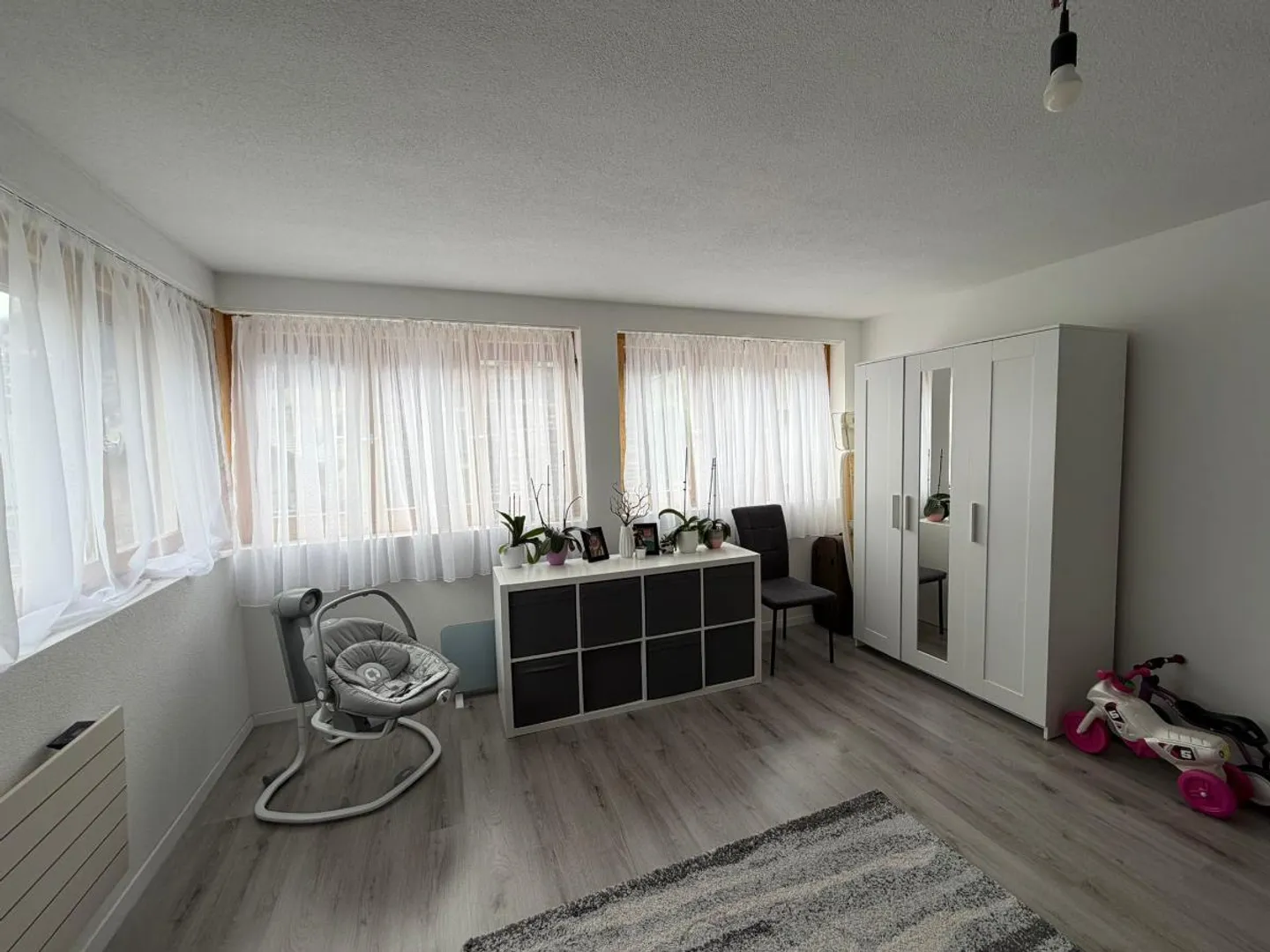 Charming 4.5-Room Apartment - Photo 1 of 1