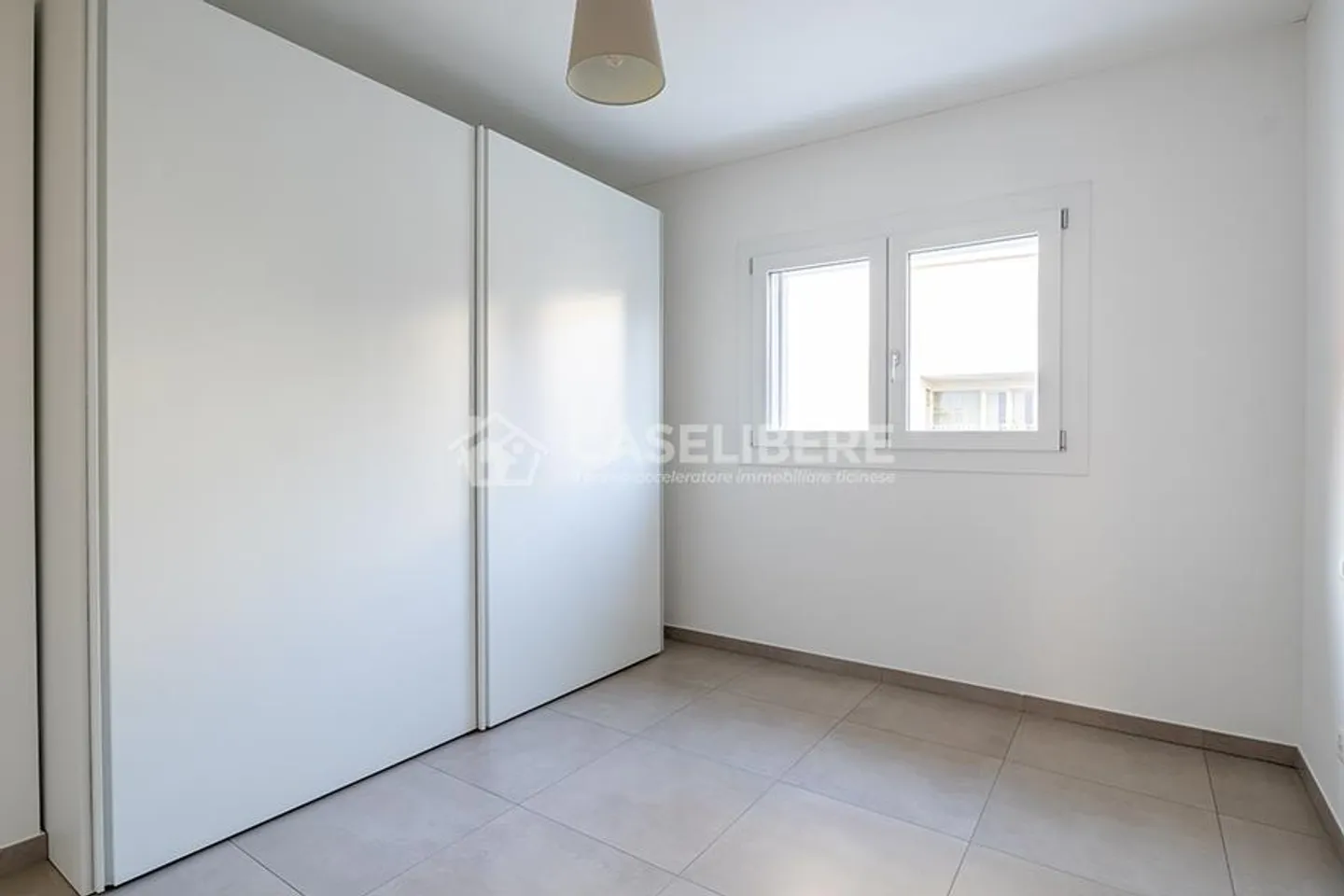 MODERN 2.5 ZIMMER TEILMÖBLIERT IN VIGANELLO - Foto 8 von 10