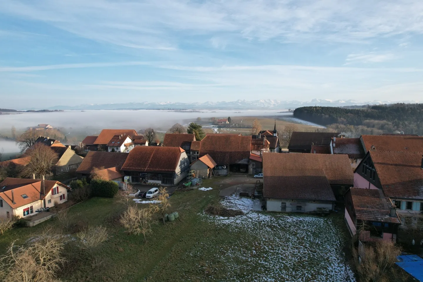 Renovierte Farm mit 3 Wohnungen - Foto 5 von 33