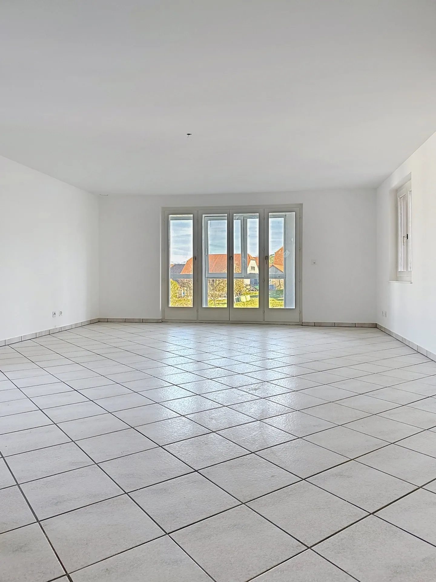 Renovierte Farm mit 3 Wohnungen - Foto 9 von 33