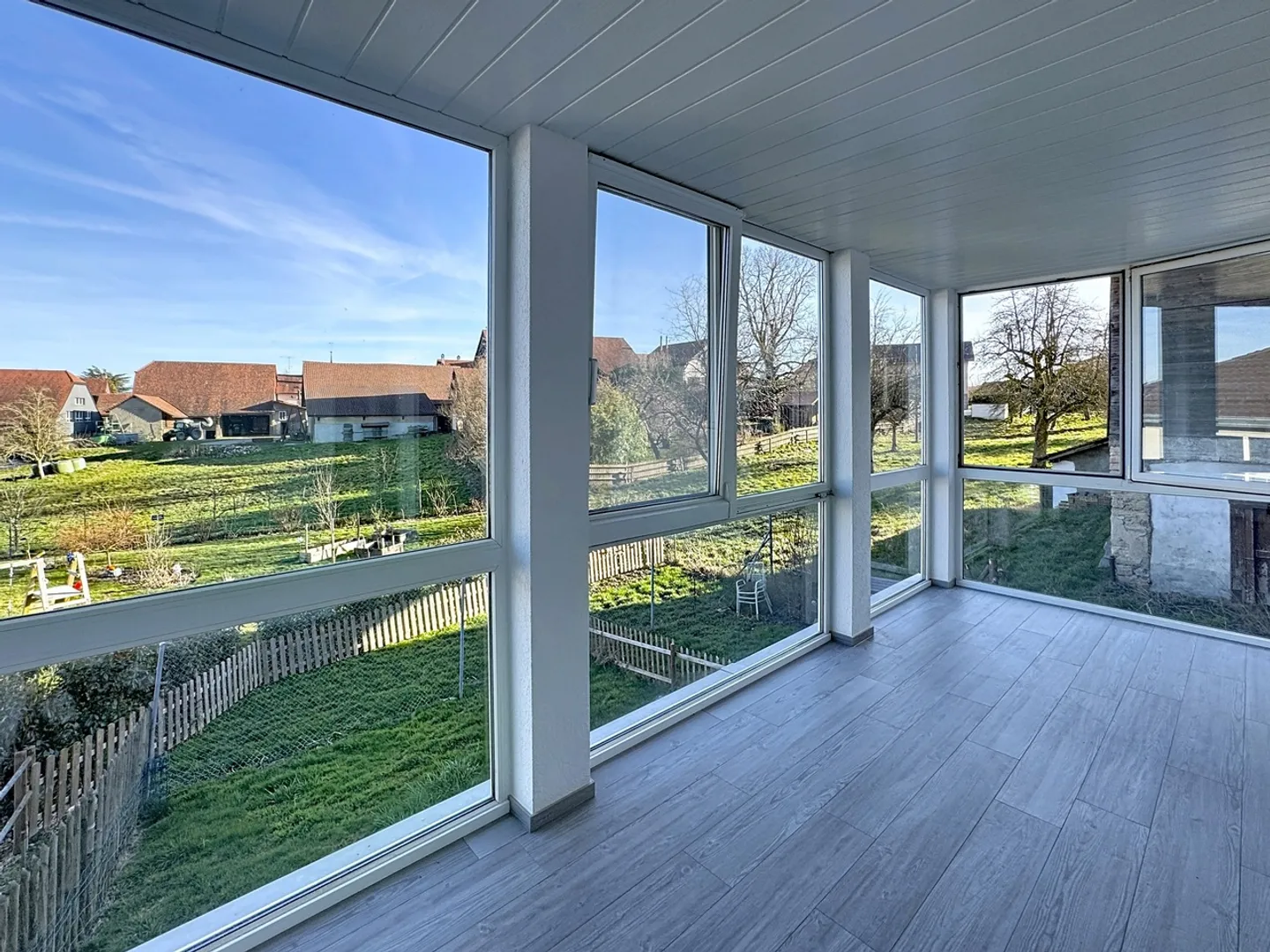 Renovierte Farm mit 3 Wohnungen - Foto 10 von 33