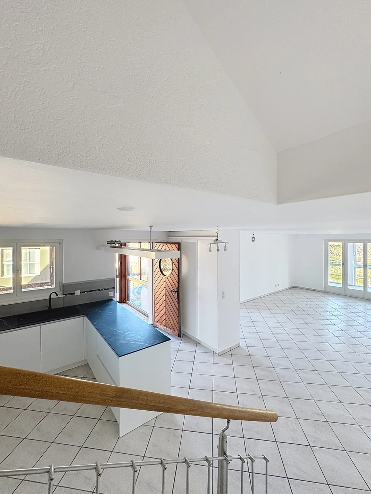 Renovierte Farm mit 3 Wohnungen - Foto 17 von 33