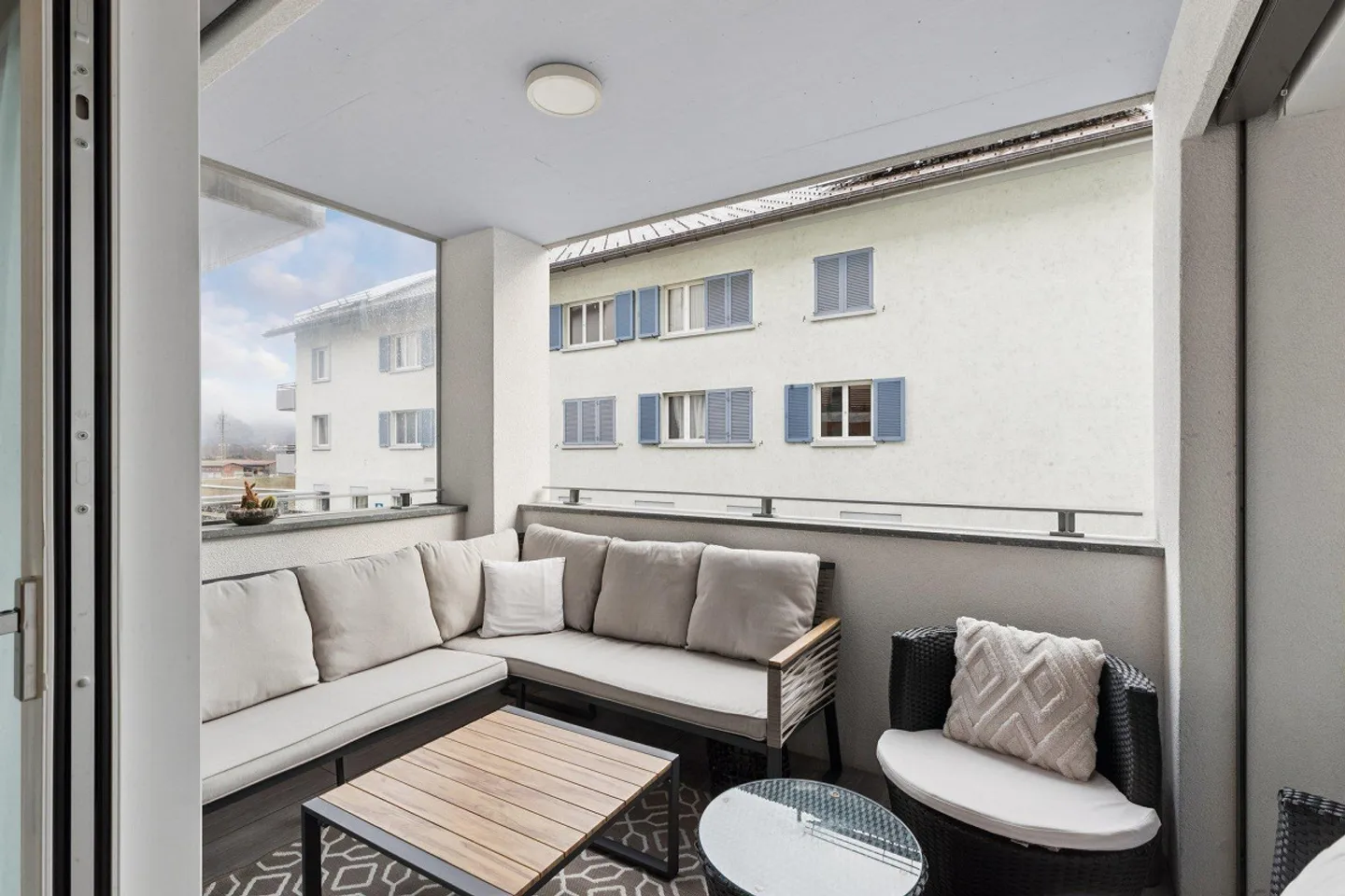 Maison Harmonieuse dans un Emplacement de Premier Choix - Photo 3 sur 4