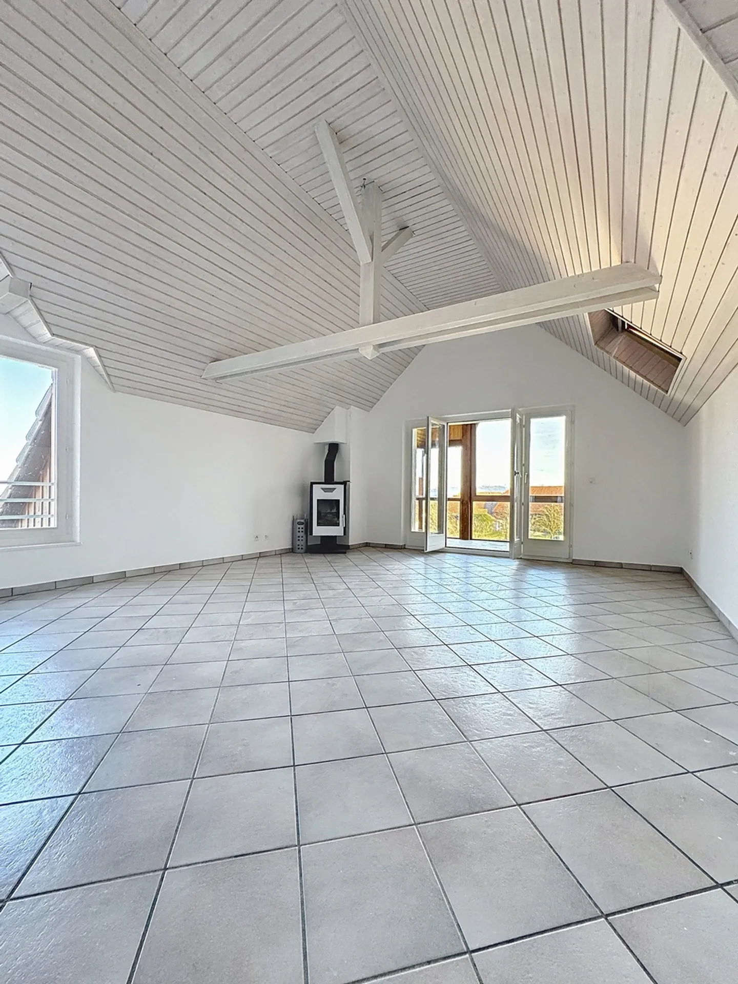 Renovierte Farm mit 3 Wohnungen - Foto 20 von 33