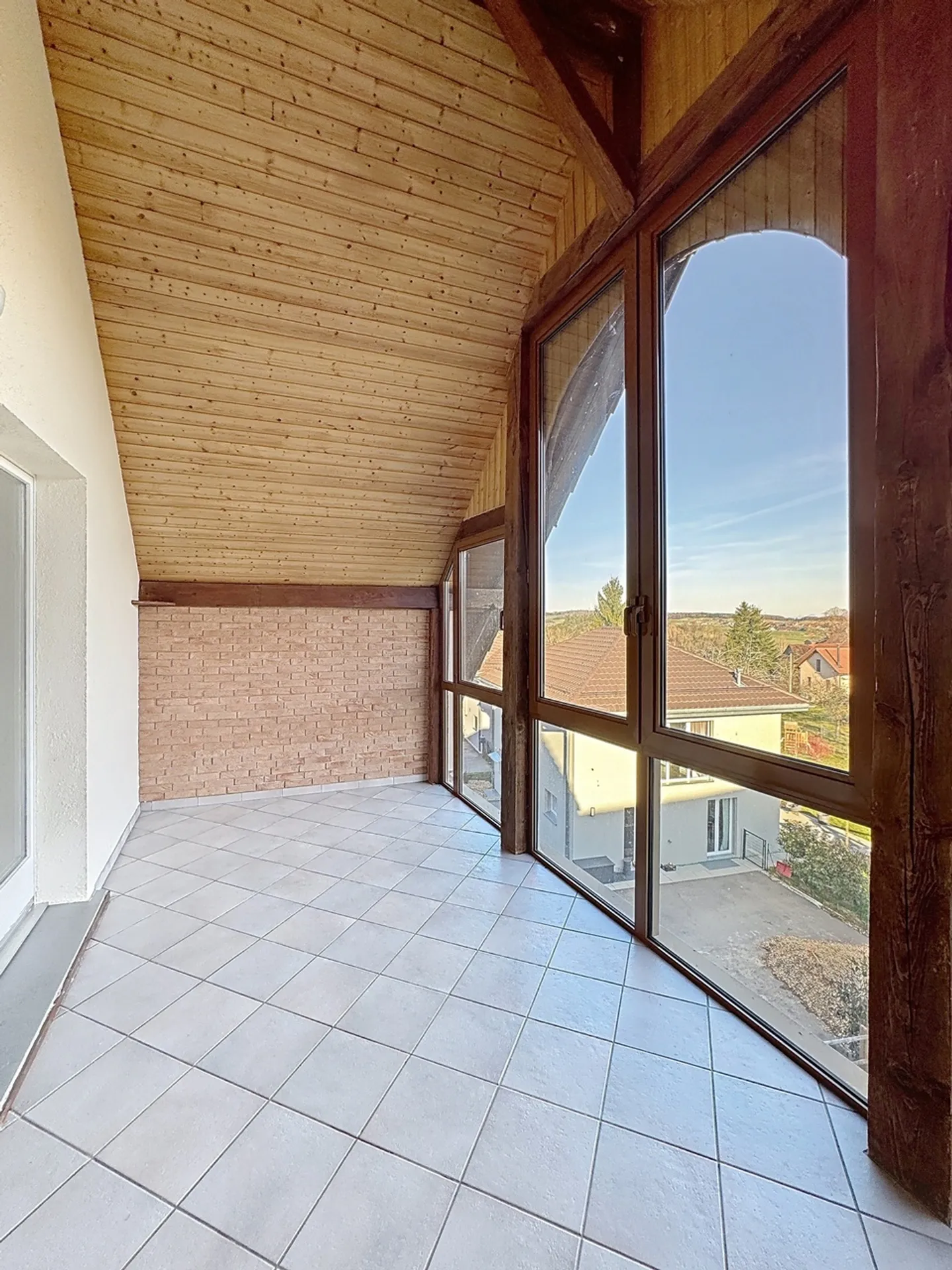 Renovierte Farm mit 3 Wohnungen - Foto 21 von 33