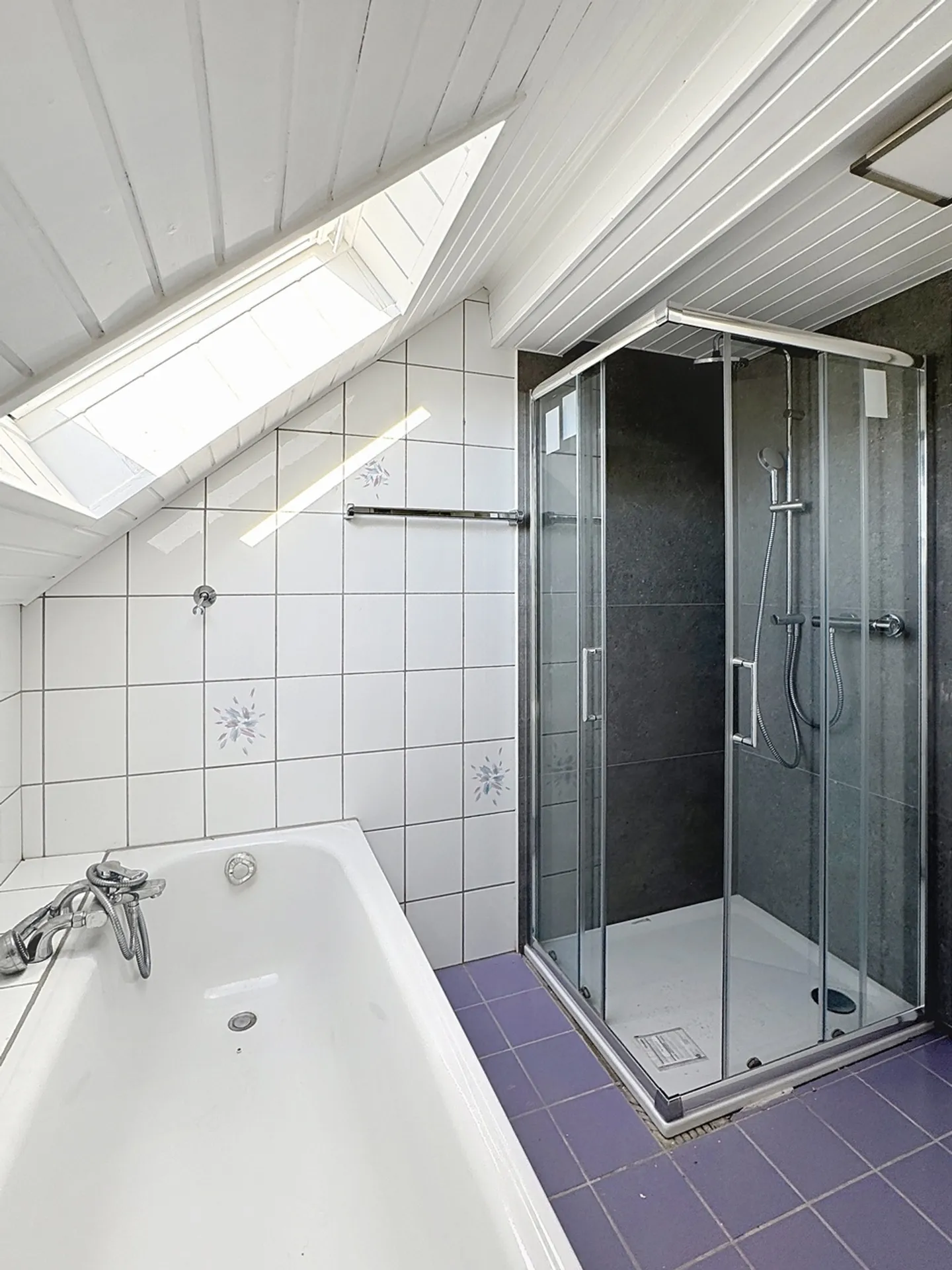 Renovierte Farm mit 3 Wohnungen - Foto 27 von 33