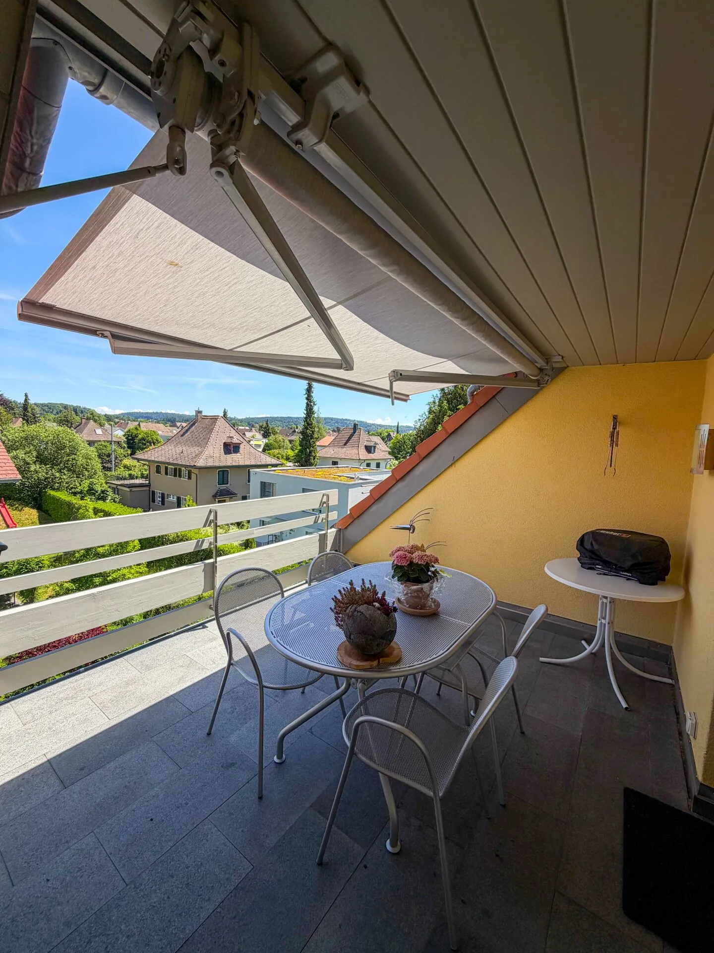 Mehrfamilienhaus mit Garten - Foto 10 von 14