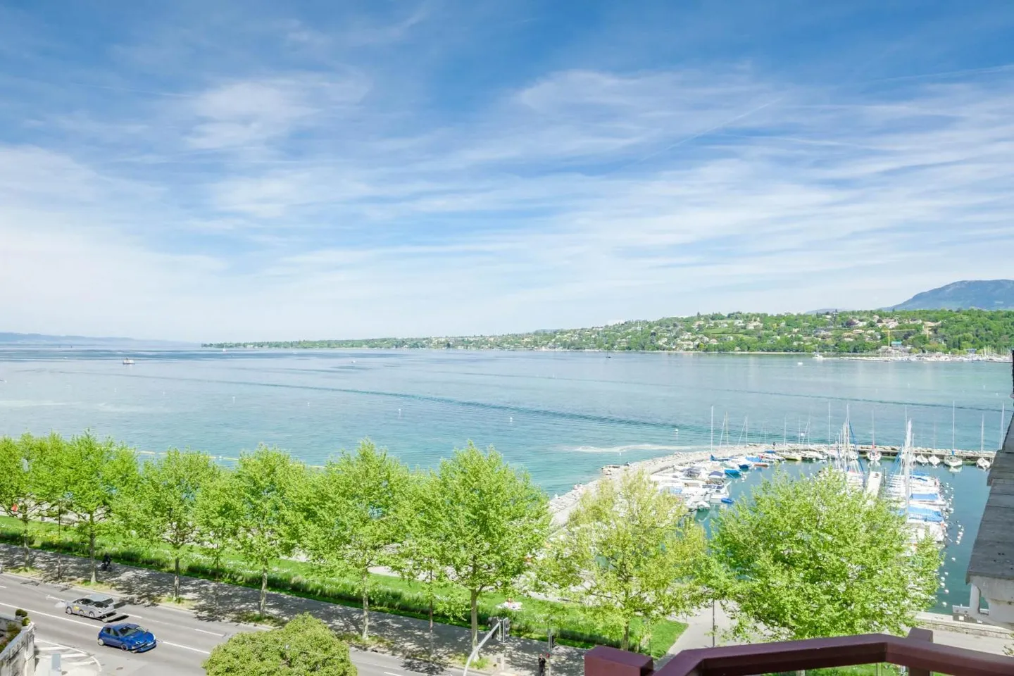 Duplex de Luxe avec Vue sur le Lac - Photo 1 sur 5