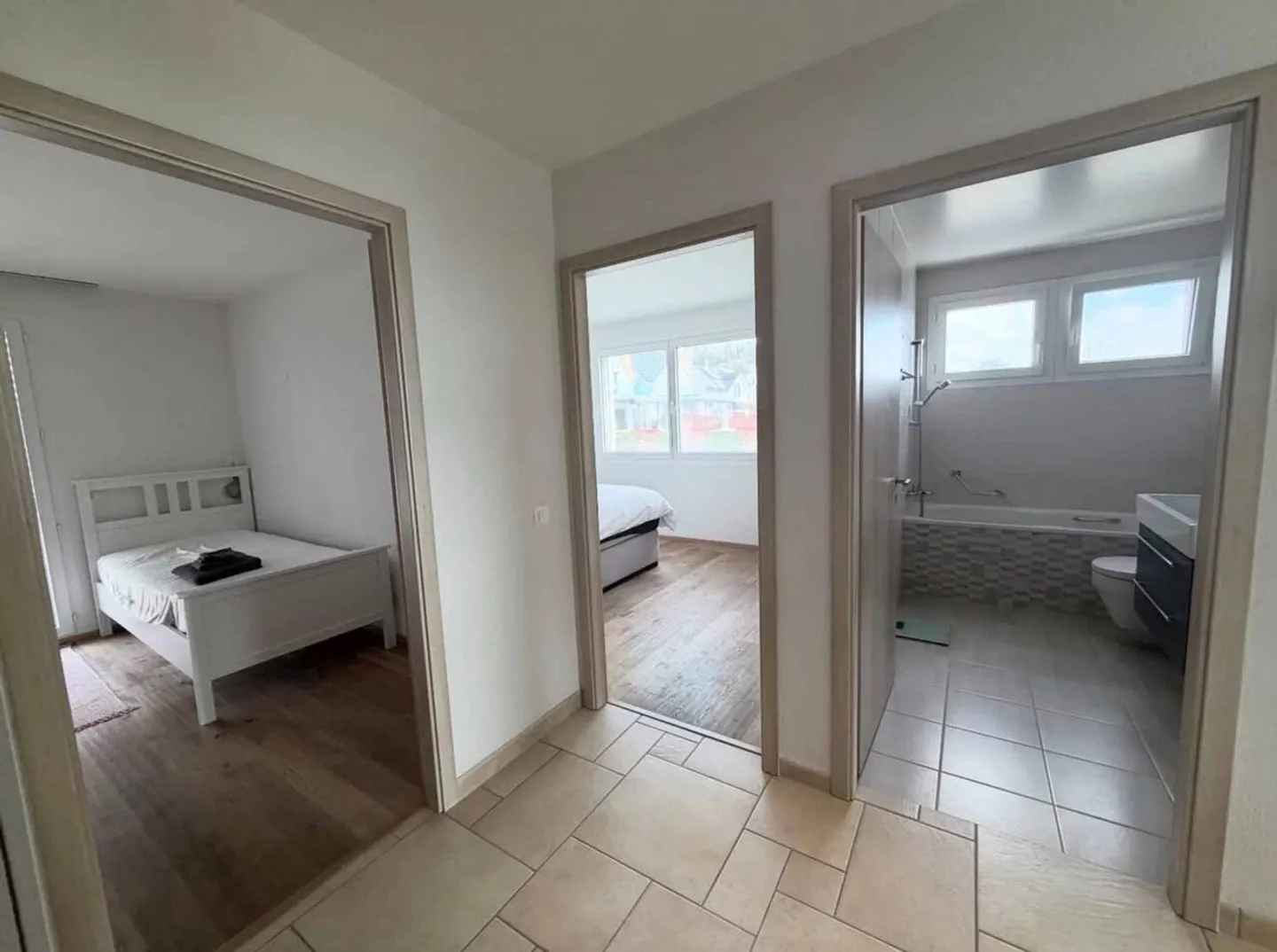 Apartment with a view of the lake and the mountains - Photo 5 of 10