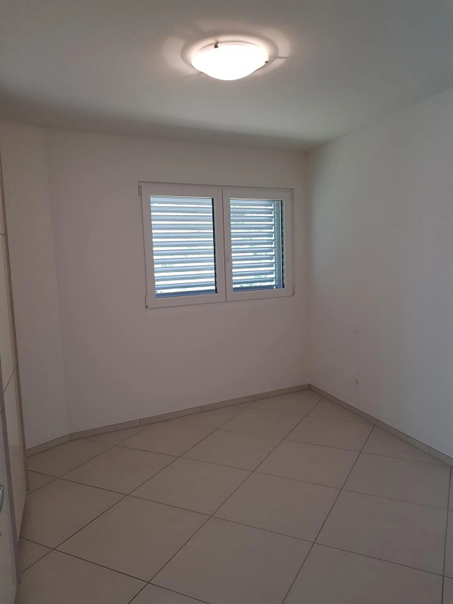 Double opportunité d'investissement : 2,5 pièces avec bureau / appartement d'une chambre inclus, Cadempino - Photo 7 sur 10