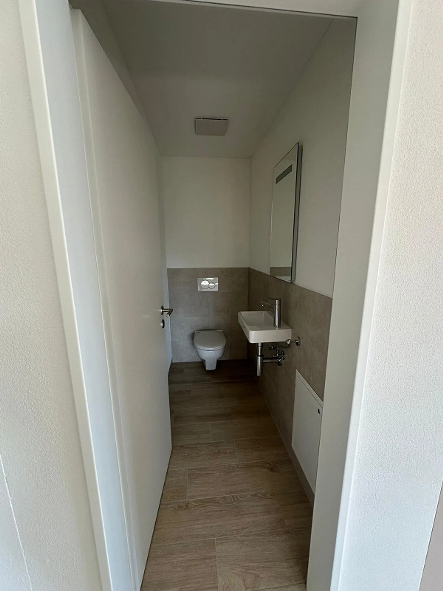 Appartement moderne avec balcon et emplacement central - Photo 3 sur 6