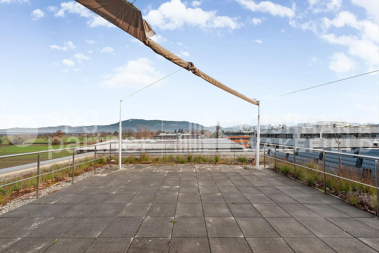 Attrezzature per ufficio 5 - Uffici di alta qualità con servizi inclusivi - 339 m² a Vésenaz - Foto 1 di 7