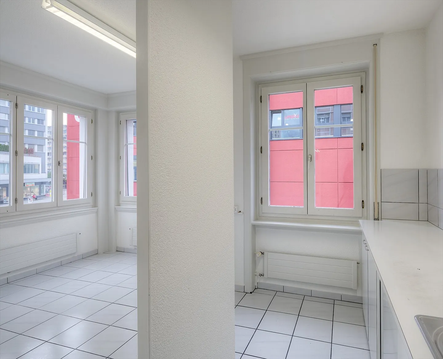 Dans un emplacement central ! - Photo 8 sur 8