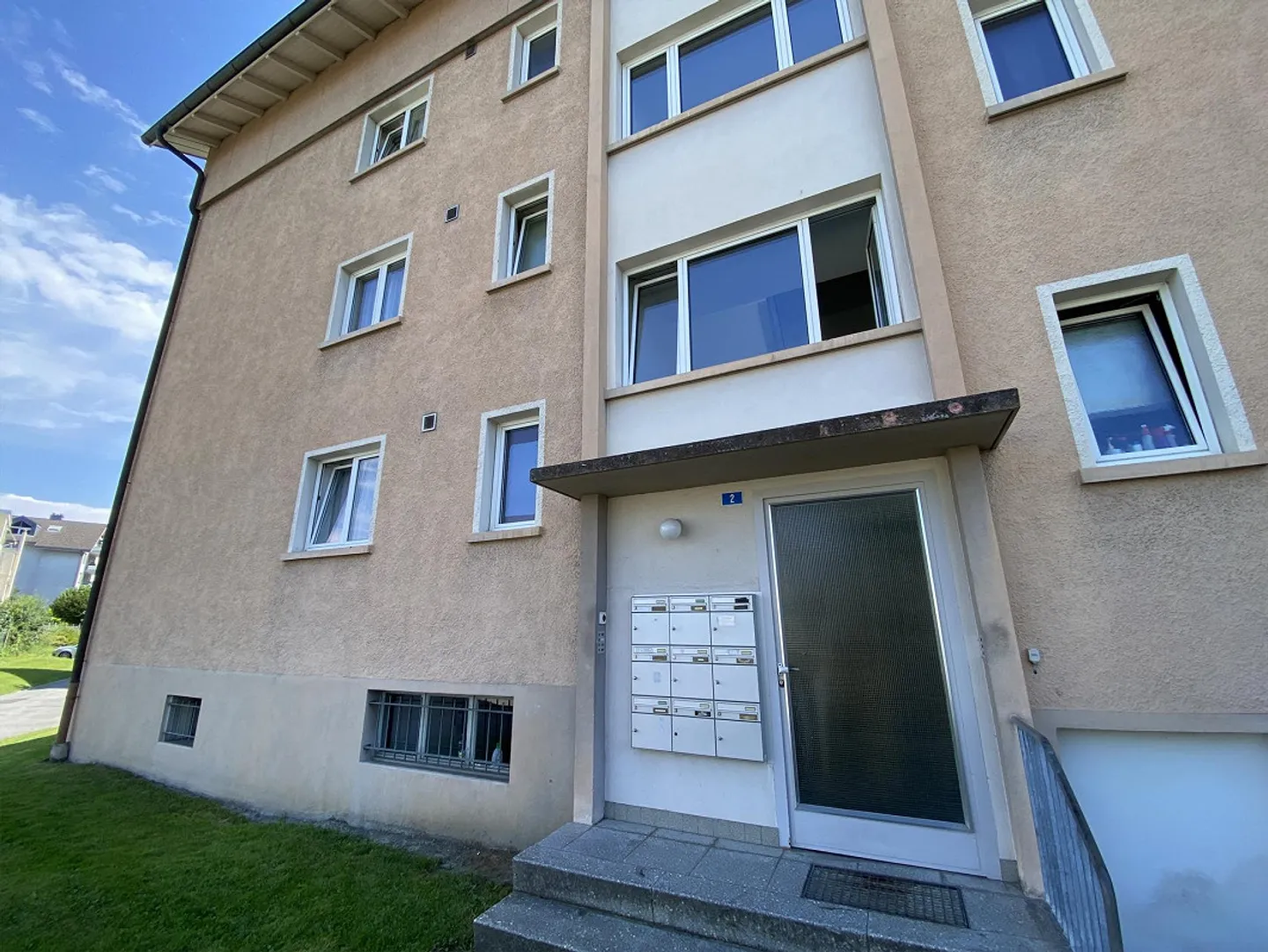 Bellissimo e accogliente appartamento mansardato con 2 camere - Foto 1 di 9