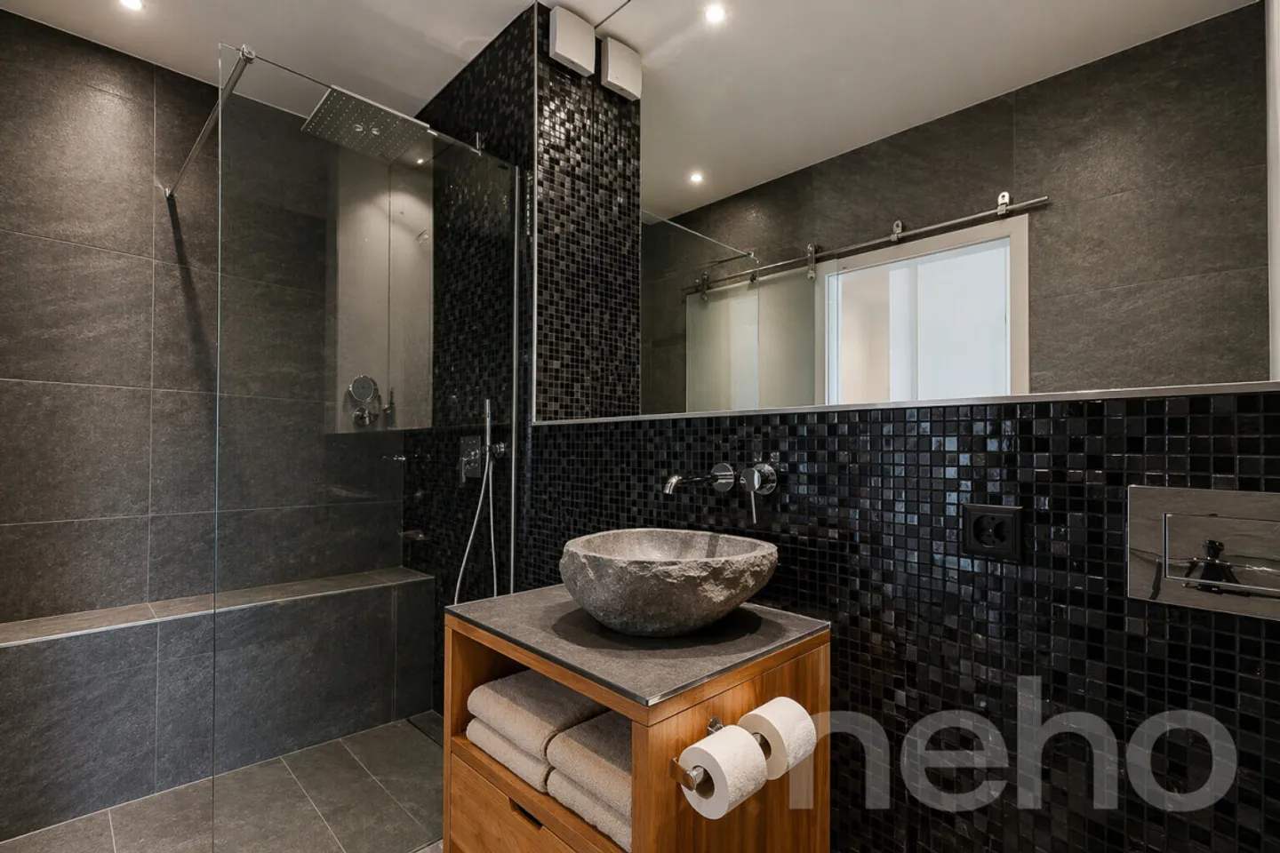 Appartamento duplex - elegante, luminoso e adatto alle famiglie - Foto 8 di 12