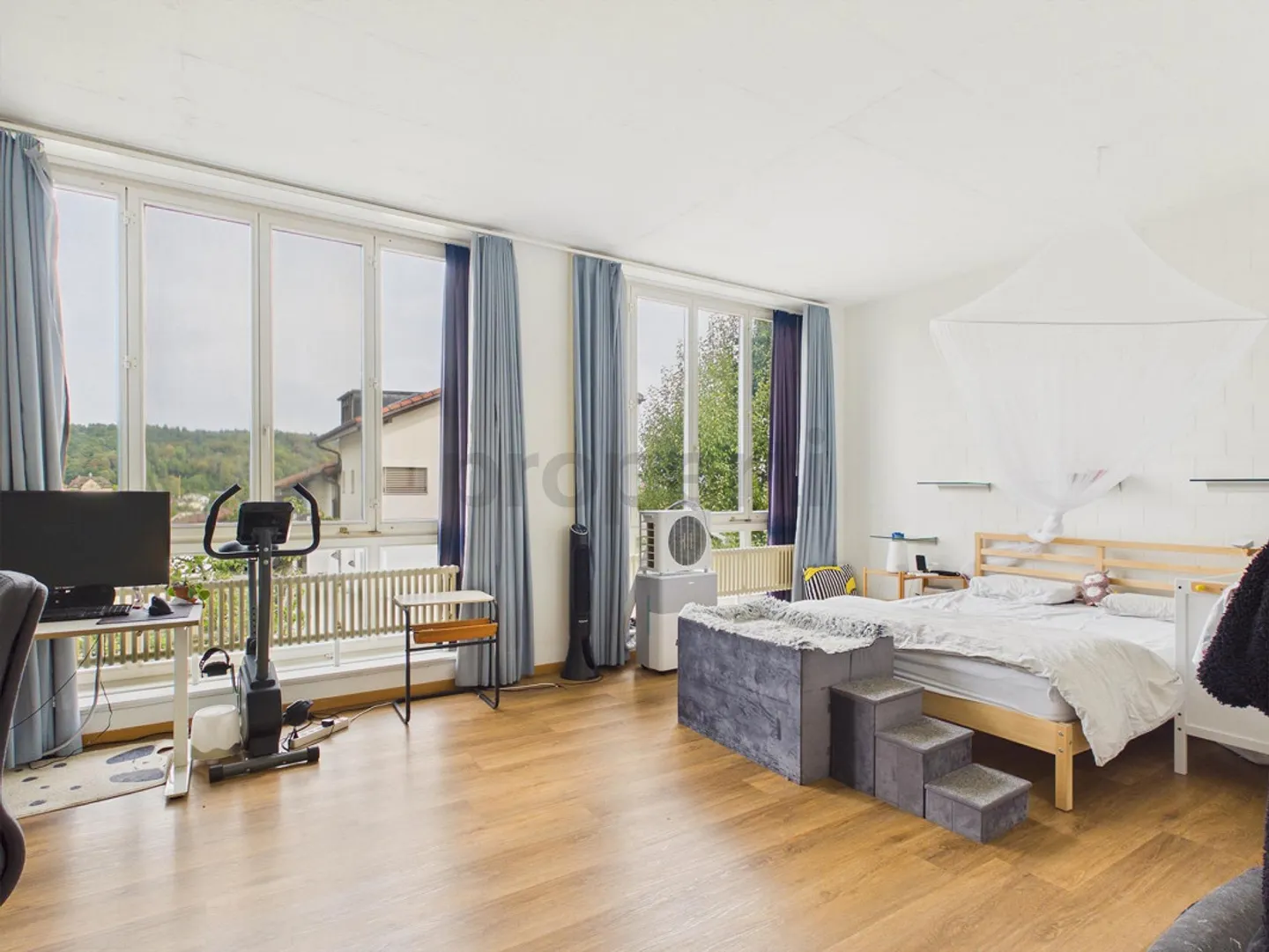 View, Room Height & Courtyard - Your New Home in Othmarsingen - Photo 8 of 11