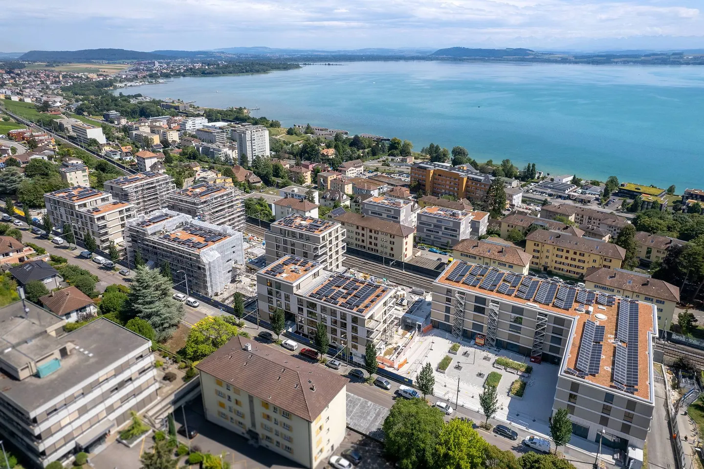 Zeitgemäßer Duplex mit Seeblick - Foto 1 von 12