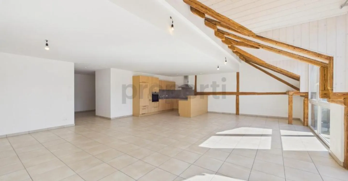 Charming 4.5 Rooms - Apartment with Cellar, Cudrefin - Photo 2 of 11