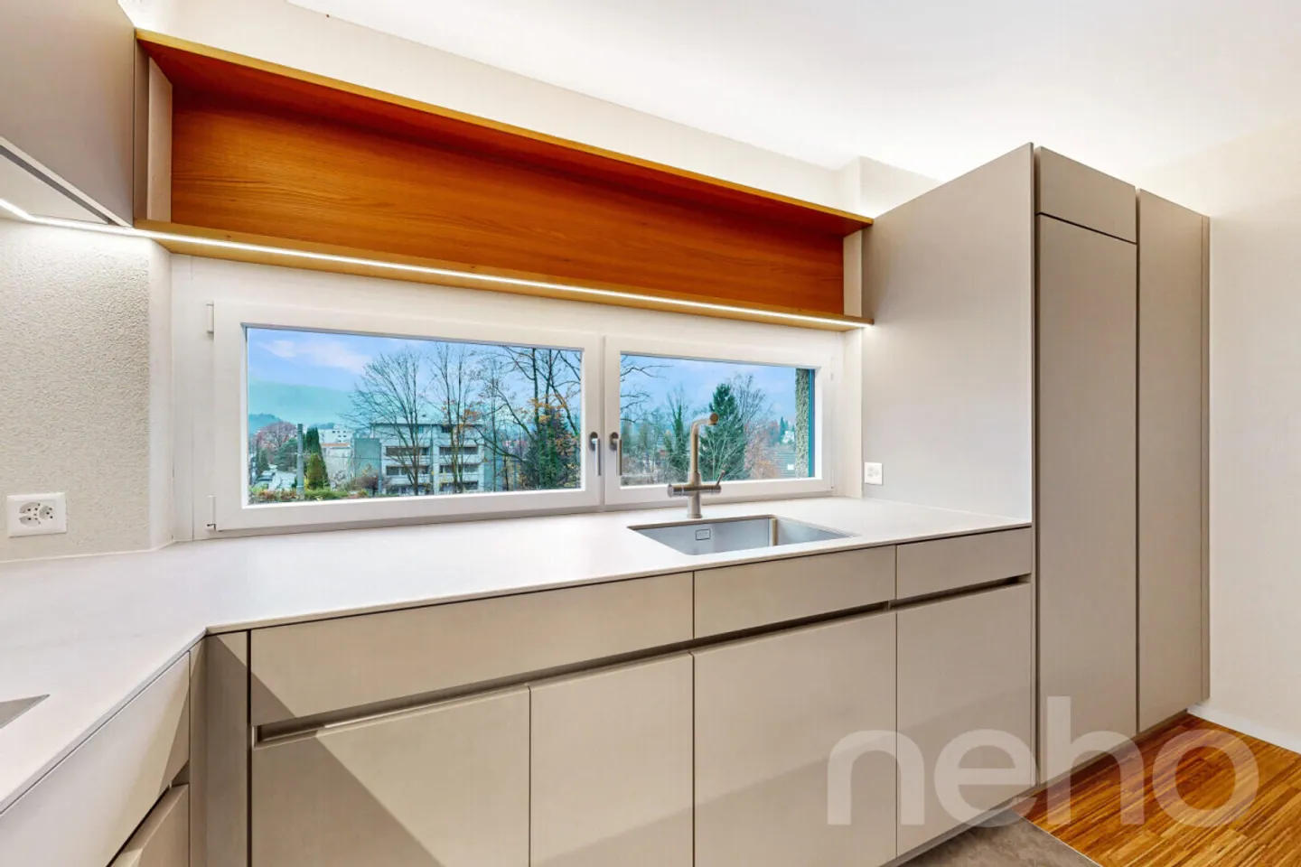 Modernes Apartment mit Pilatusblick - Foto 3 von 12