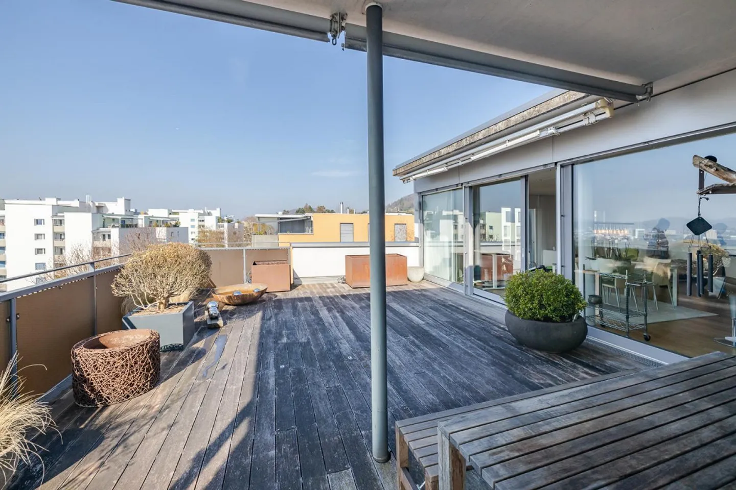 Appartamento attico luminoso con due terrazze - Foto 8 di 10