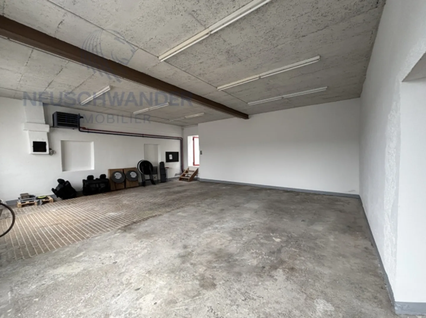 Edificio con alto potenziale in zona mista H3, tranquillo e in centro città - Foto 2 di 10