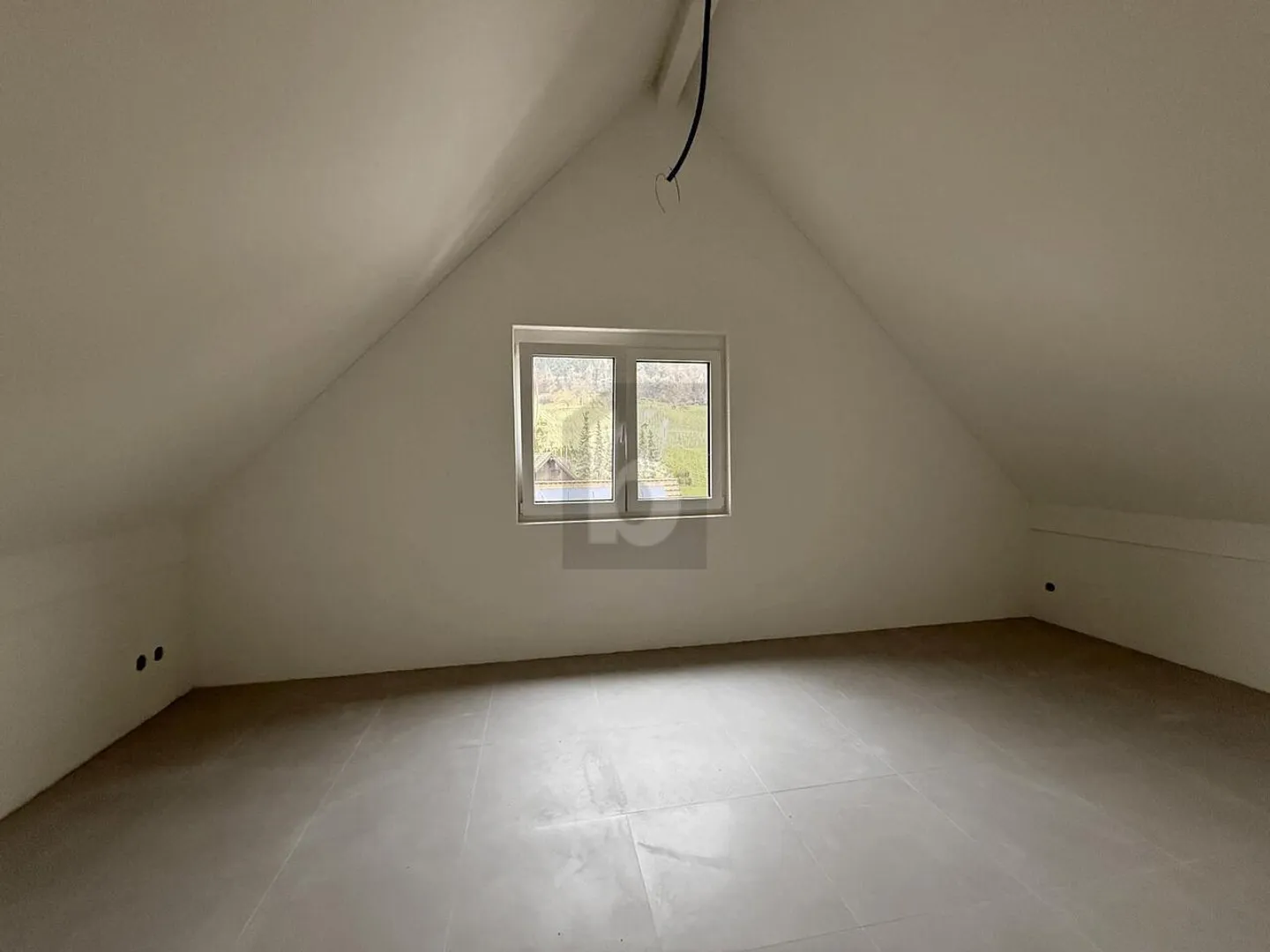 EXKLUSIV MIT GROSSER DACHTERRASSE - Foto 3 di 6