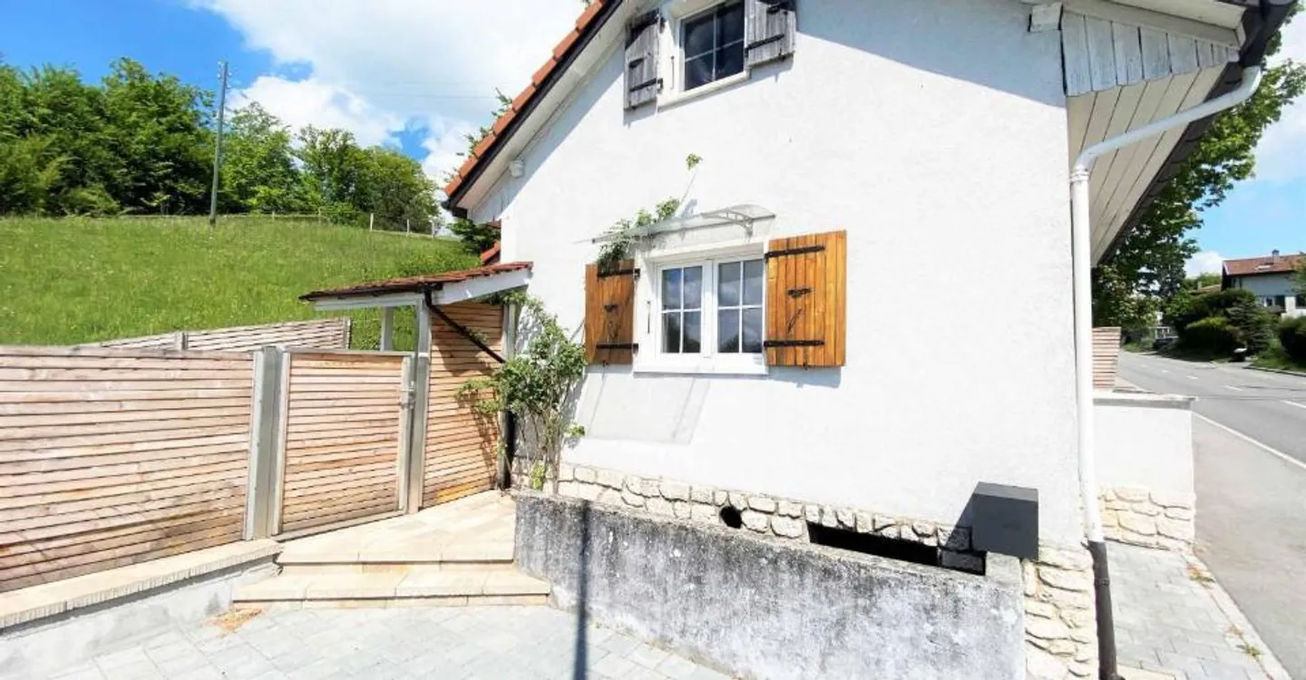 Charmantes Einfamilienhaus - Foto 1 von 9