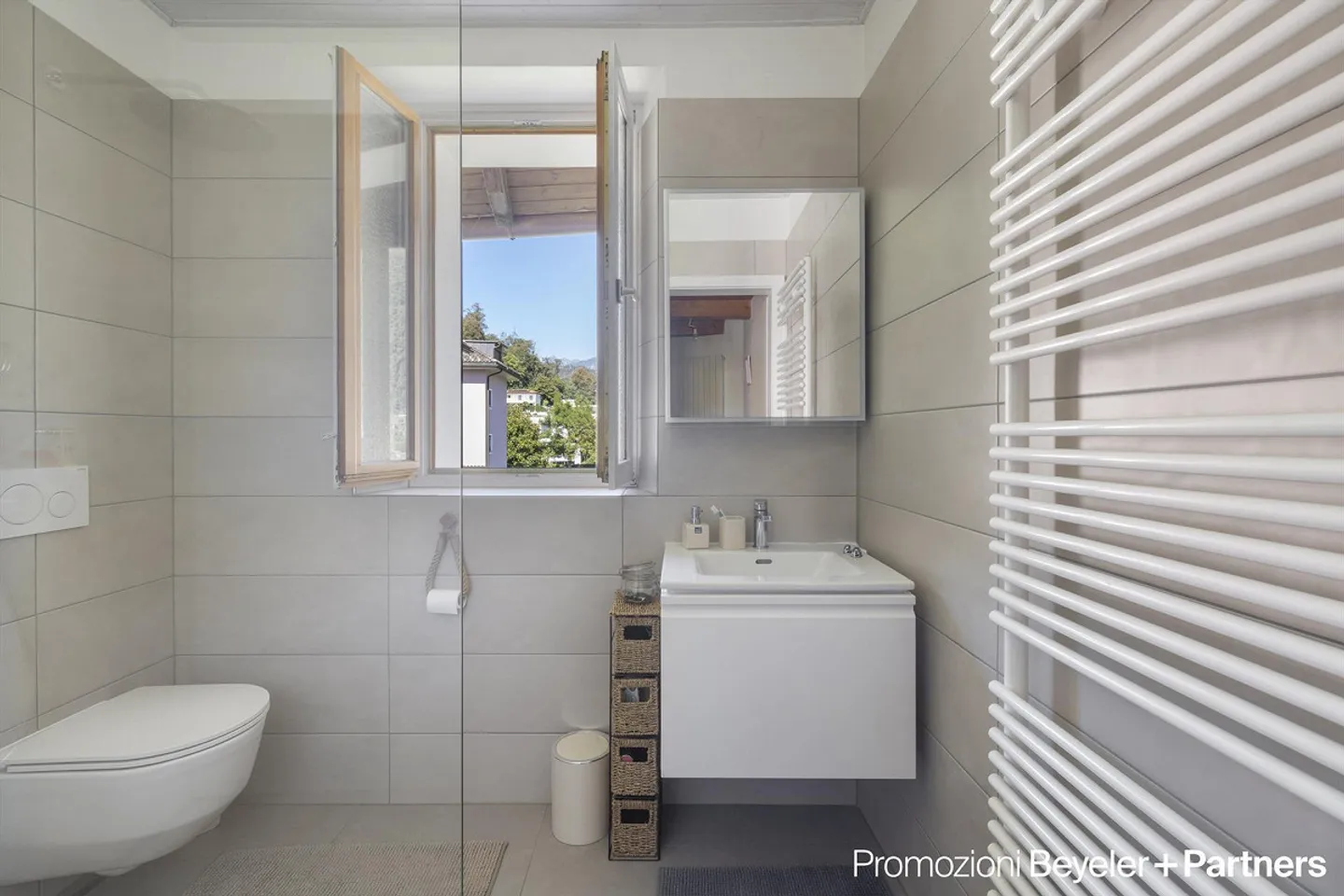 Style and comfort - 5 rooms with two terraces, residence second - Photo 7 of 15