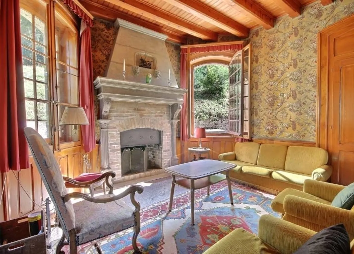 Prächtiges Herrenhaus mit Seeblick - Foto 6 von 13
