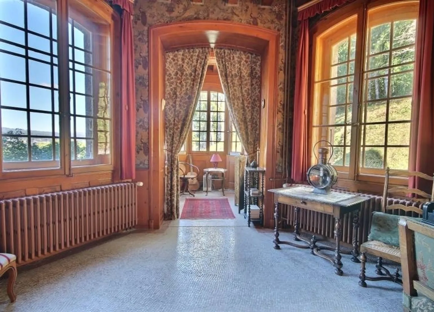 Prächtiges Herrenhaus mit Seeblick - Foto 7 von 13