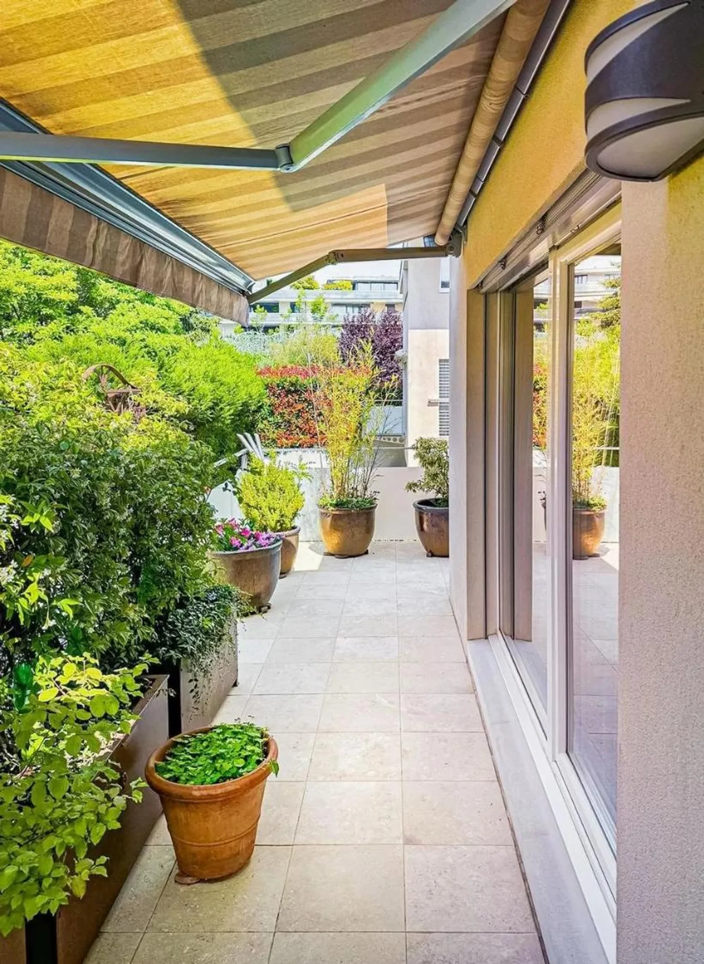 Condo à vendre à Nyon, Suisse - Photo 3 sur 6