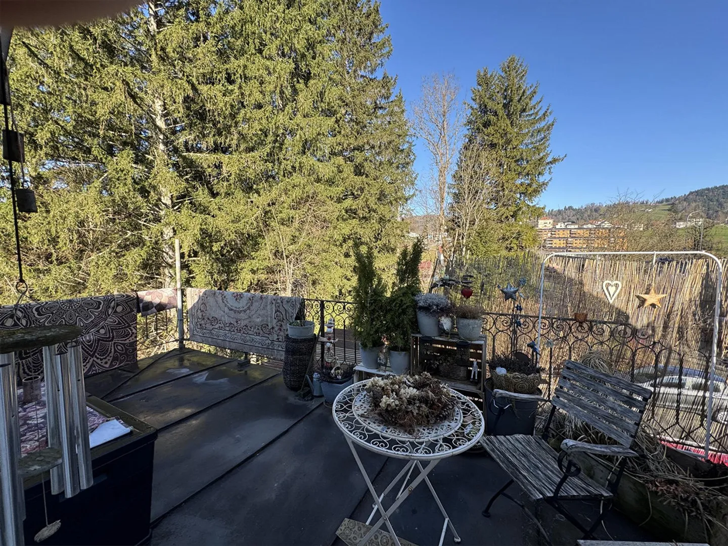 Charmante, appartement fraîchement rénové dans le vert - Photo 5 sur 18