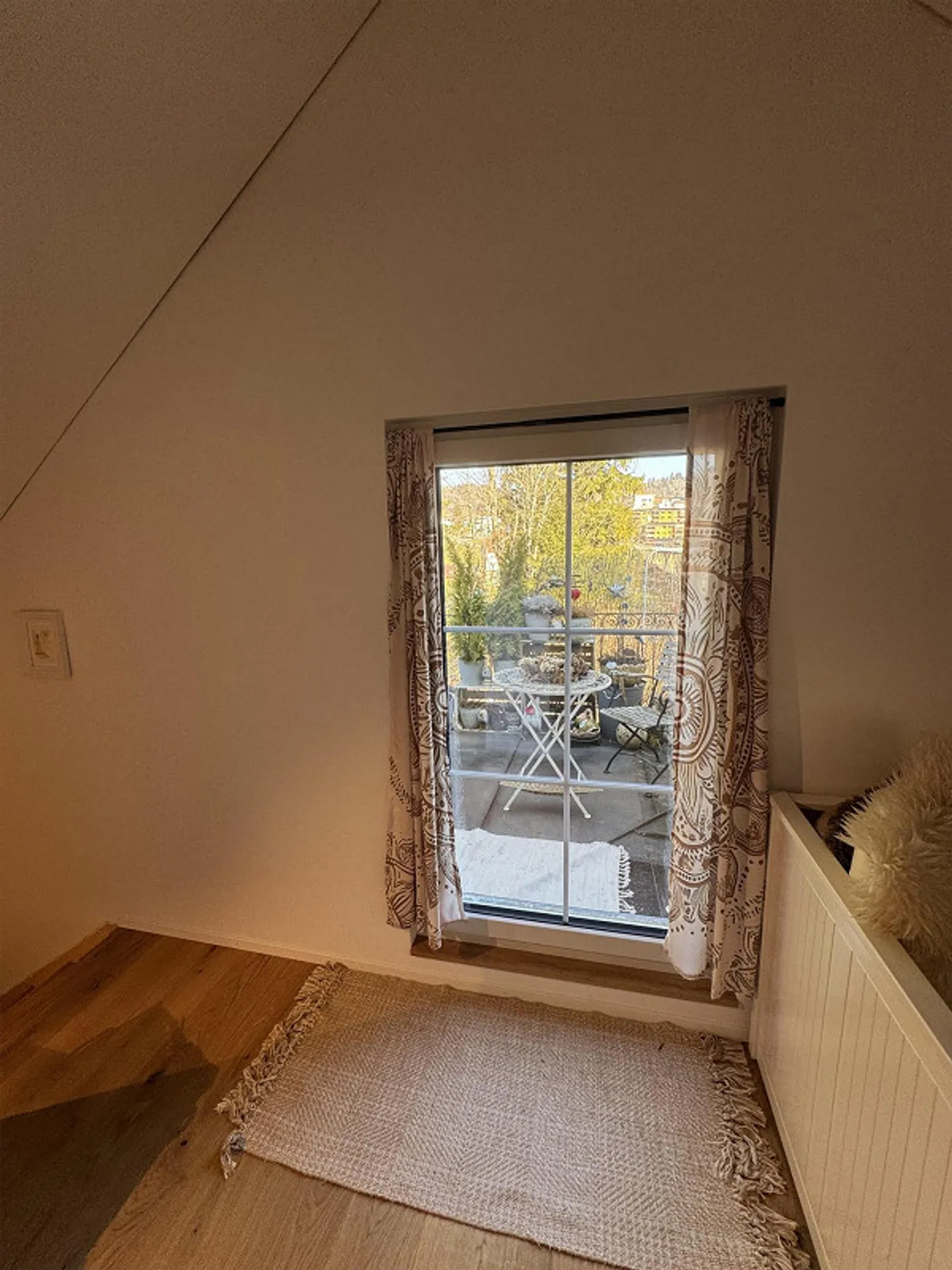 Charmante, appartement fraîchement rénové dans le vert - Photo 7 sur 18