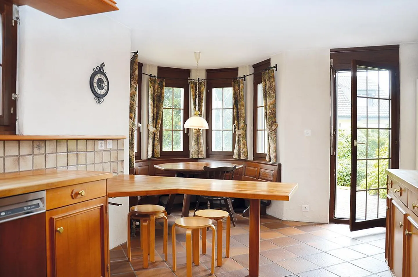 Geräumiges Familienhaus mit Seeblick - Foto 11 von 22