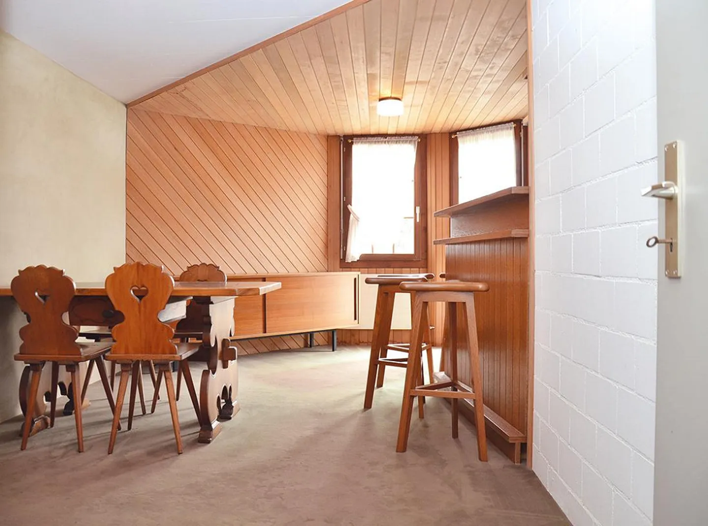 Geräumiges Familienhaus mit Seeblick - Foto 15 von 22