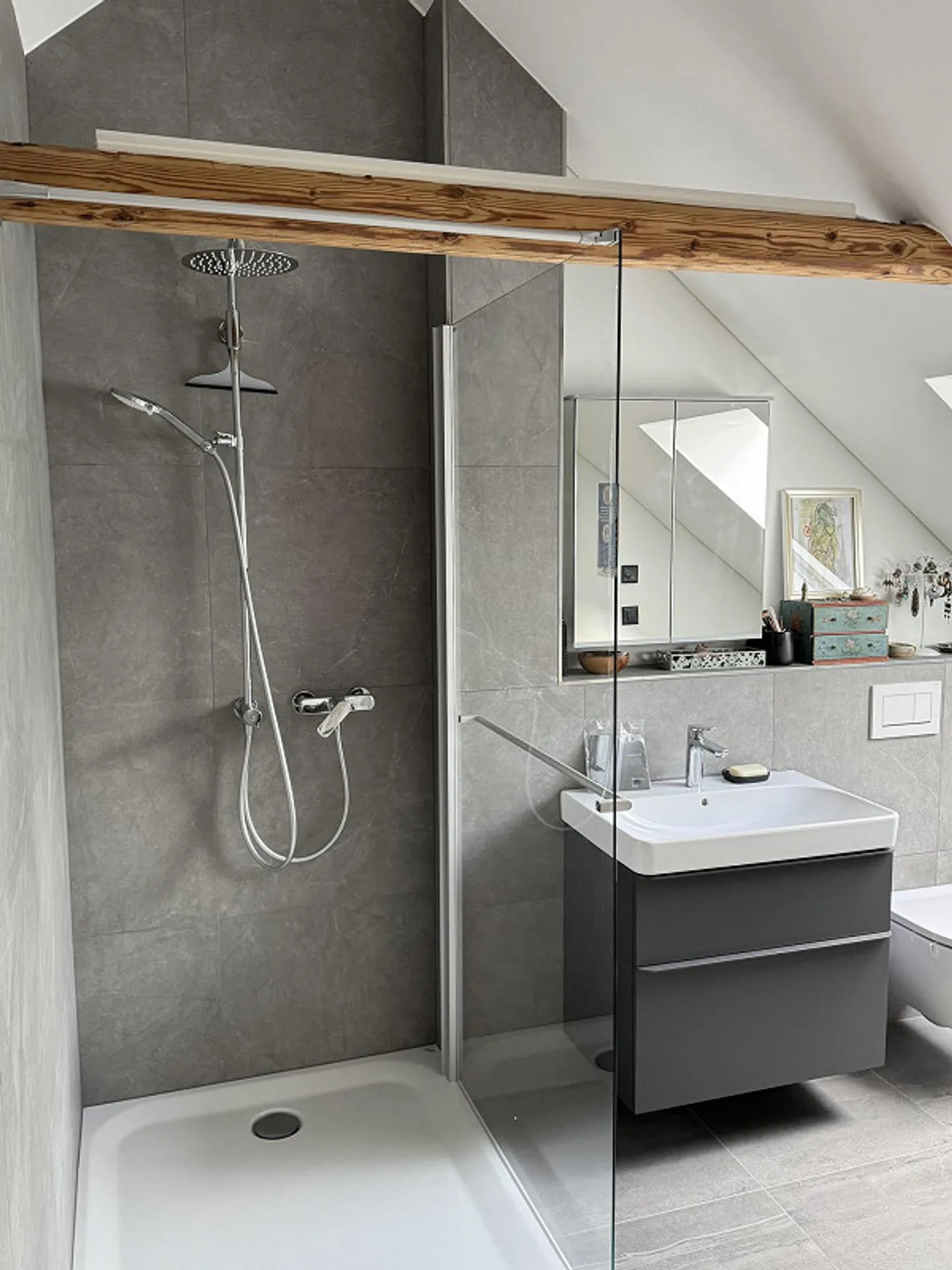 Charmante, appartement fraîchement rénové dans le vert - Photo 14 sur 18