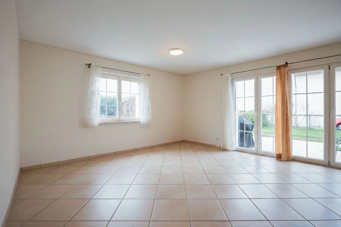 LAVIGNY - Doppelhaushälfte mit Blick auf den See - Foto 9 von 20