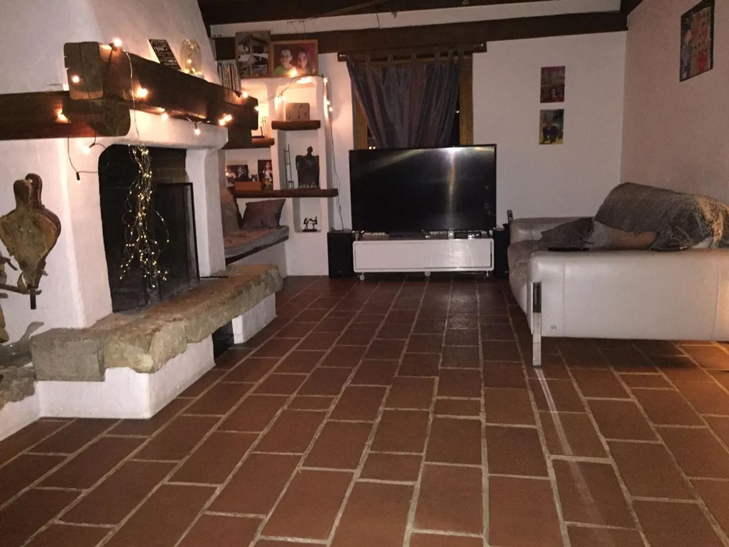 Ein Garten, der vor neugierigen Blicken geschützt ist, und ein modulares Interieur - Foto 6 von 12