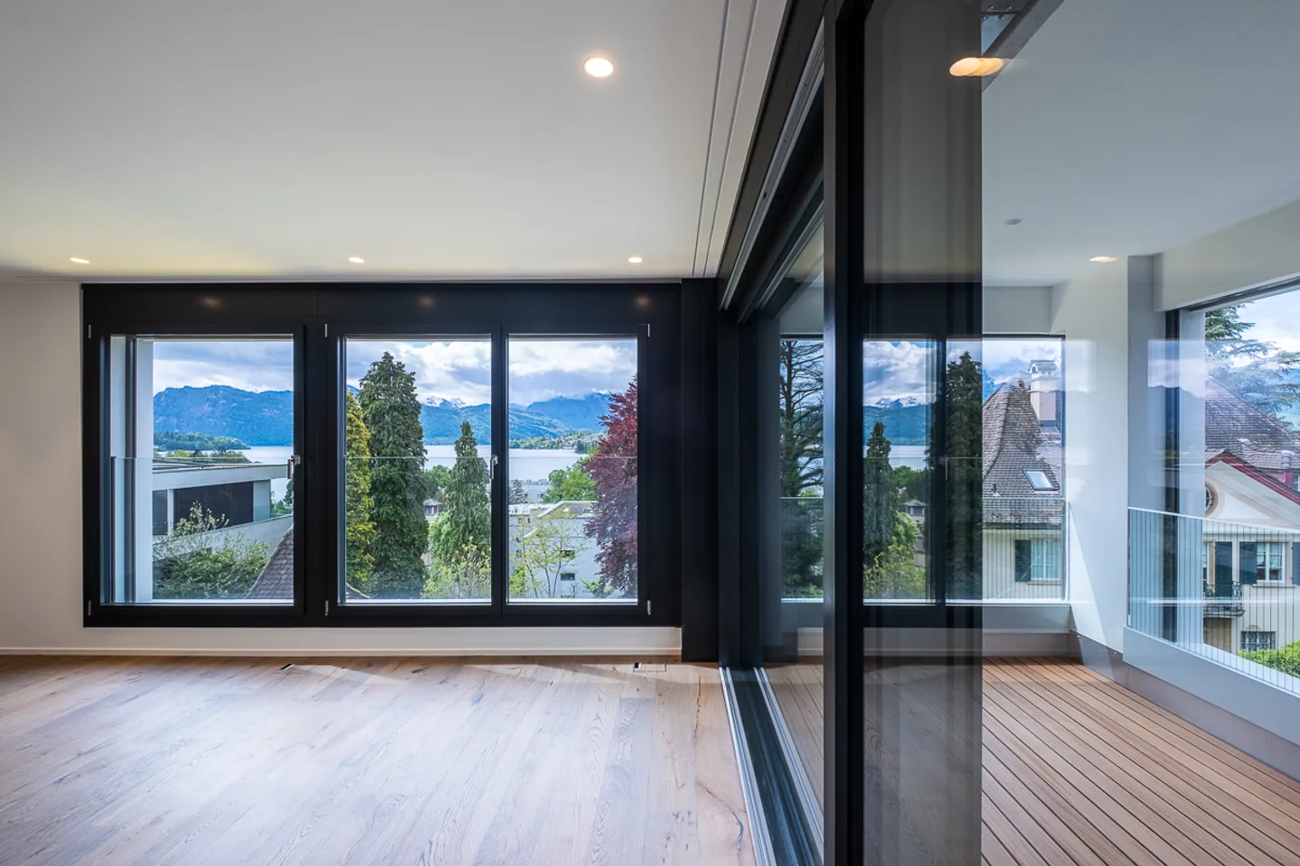 Exklusive Wohnung mit Seeblick - Foto 1 von 12
