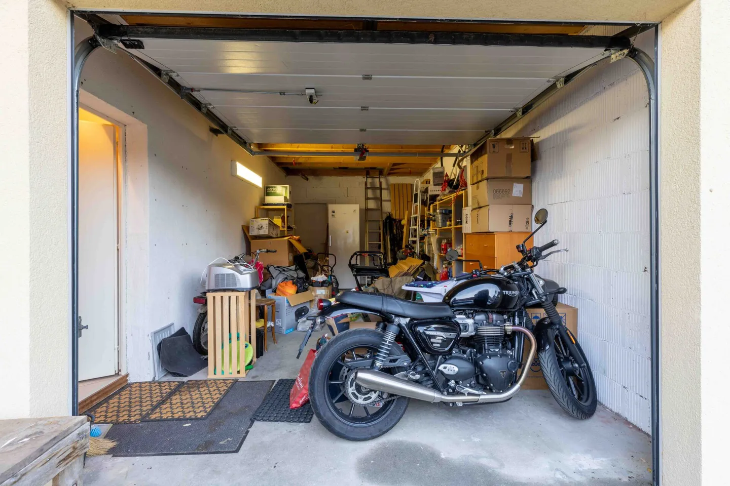 LAVIGNY - Doppelhaushälfte mit Blick auf den See - Foto 18 von 20