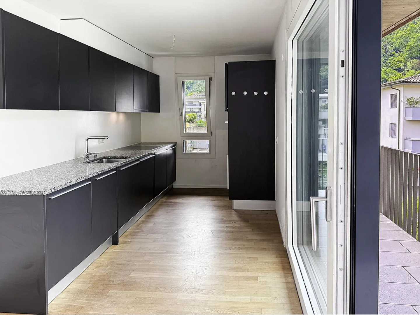 Große 4.5-Zimmer-Duplex-Penthouse mit Panoramaterrasse - Foto 6 von 24