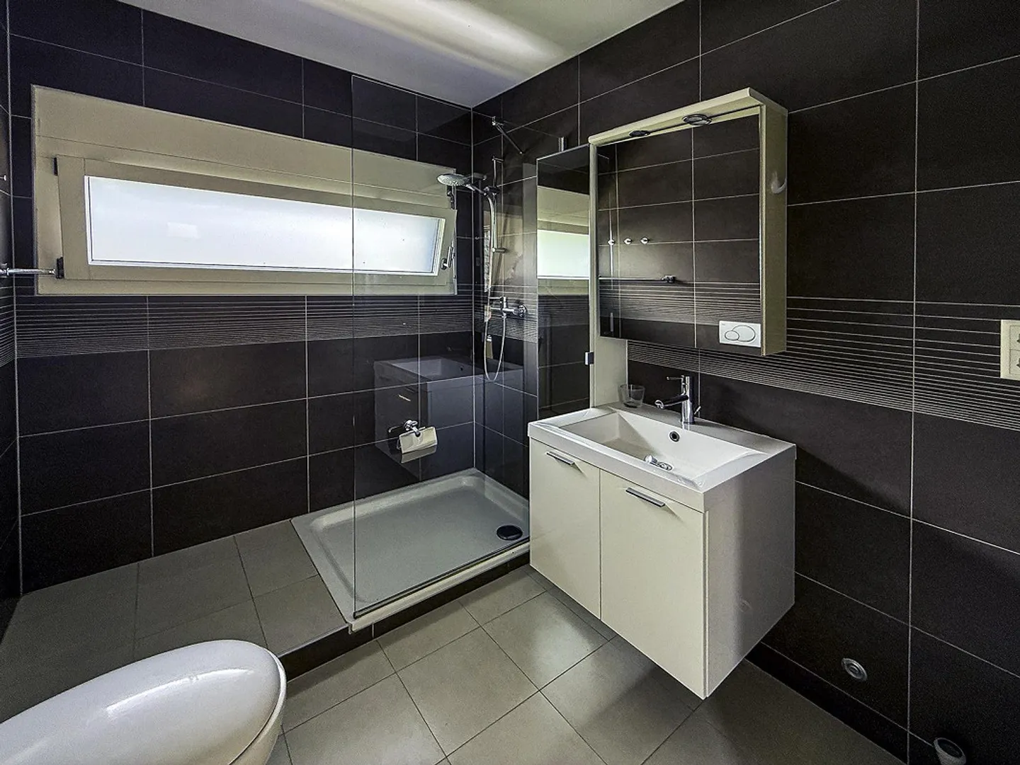 Große 4.5-Zimmer-Duplex-Penthouse mit Panoramaterrasse - Foto 12 von 24