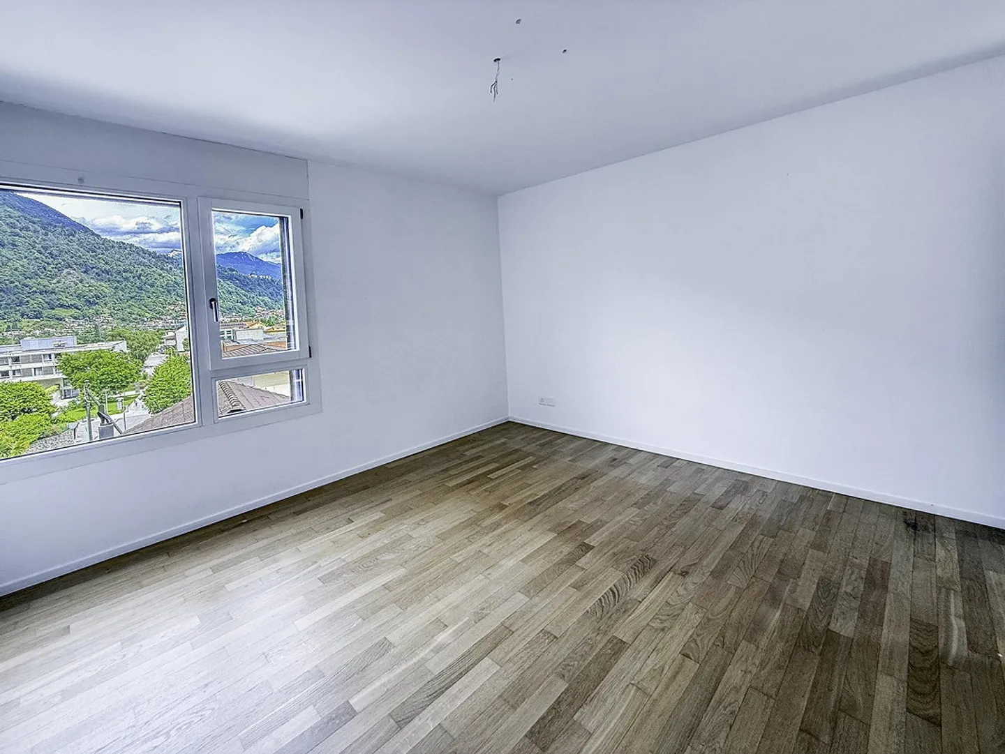 Große 4.5-Zimmer-Duplex-Penthouse mit Panoramaterrasse - Foto 15 von 24
