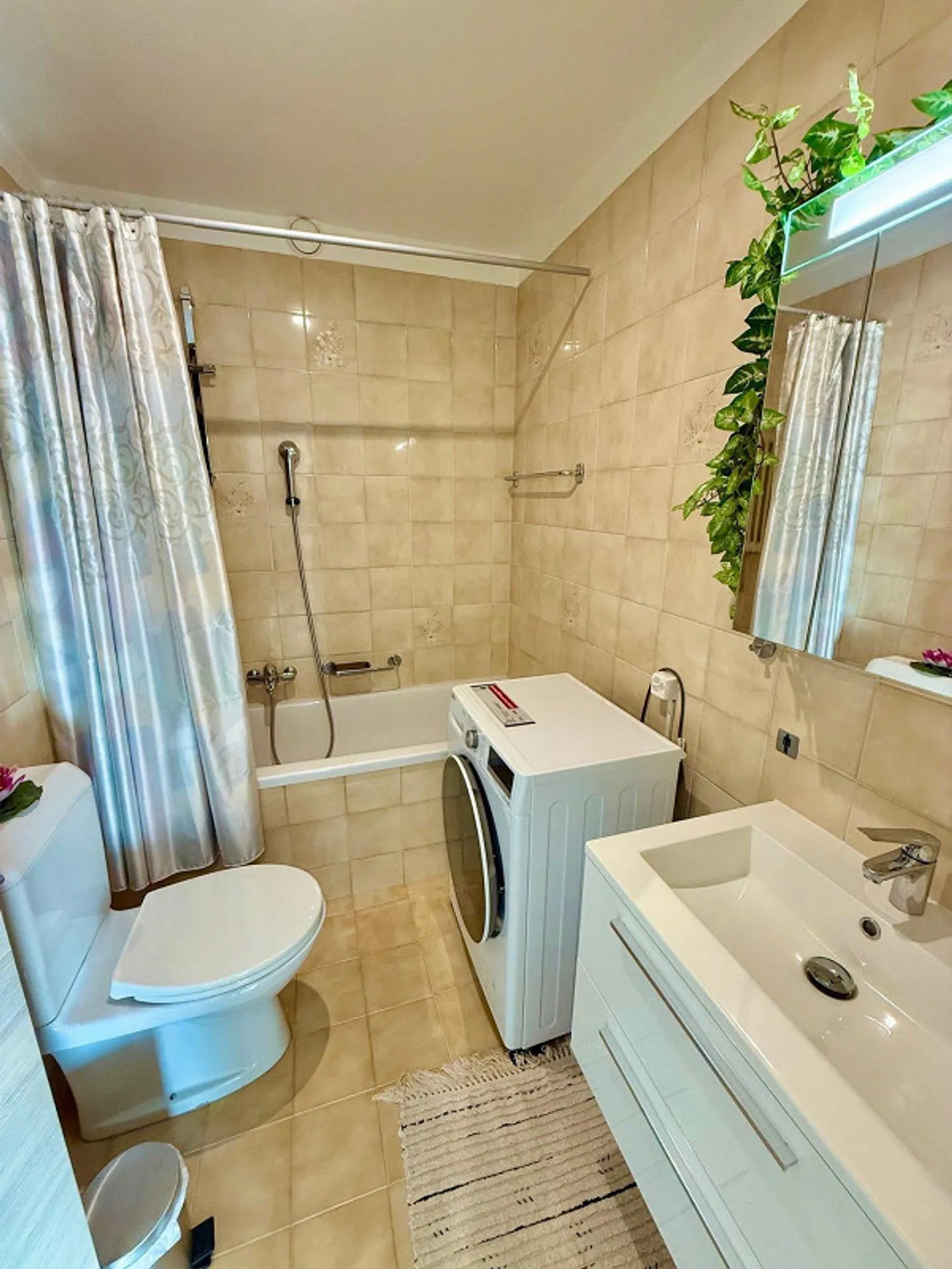 ZWEITWOHNSITZ - moderne 2.5 mit pool - Foto 11 von 22