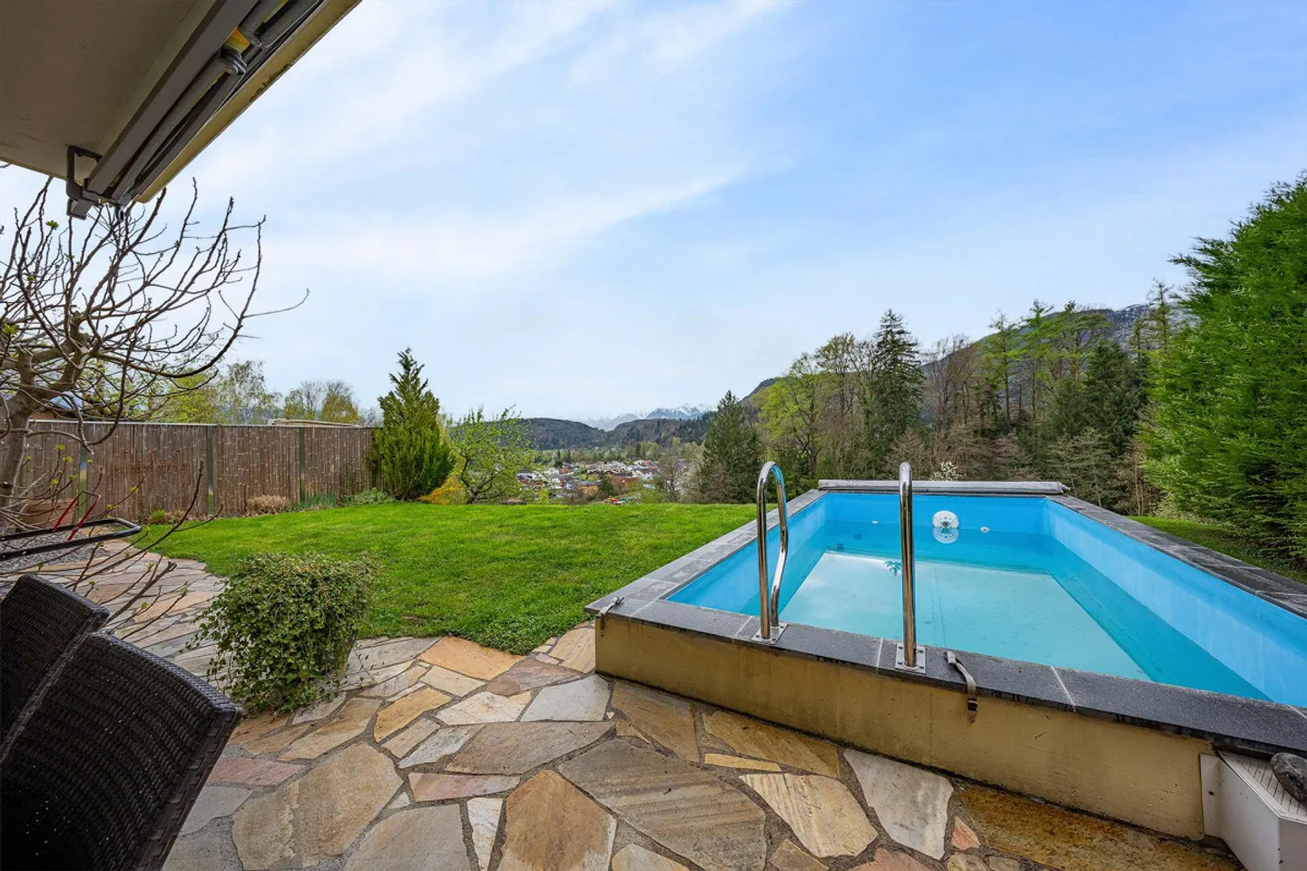 Unica casa unifamiliare di 6,5 stanze con vista soleggiata - Foto 7 di 24