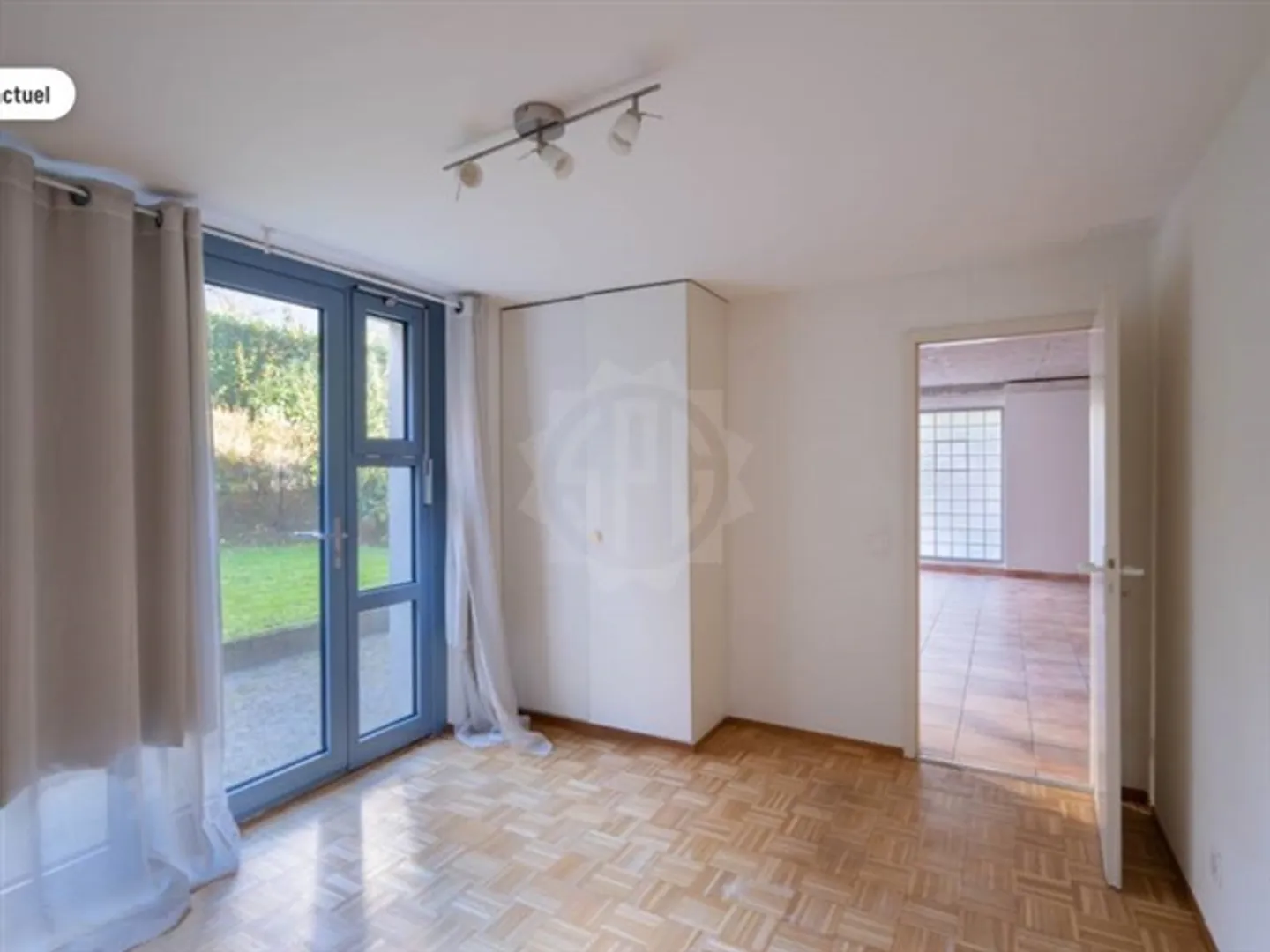 Pleasant Offices - Geneva - Photo 9 of 10