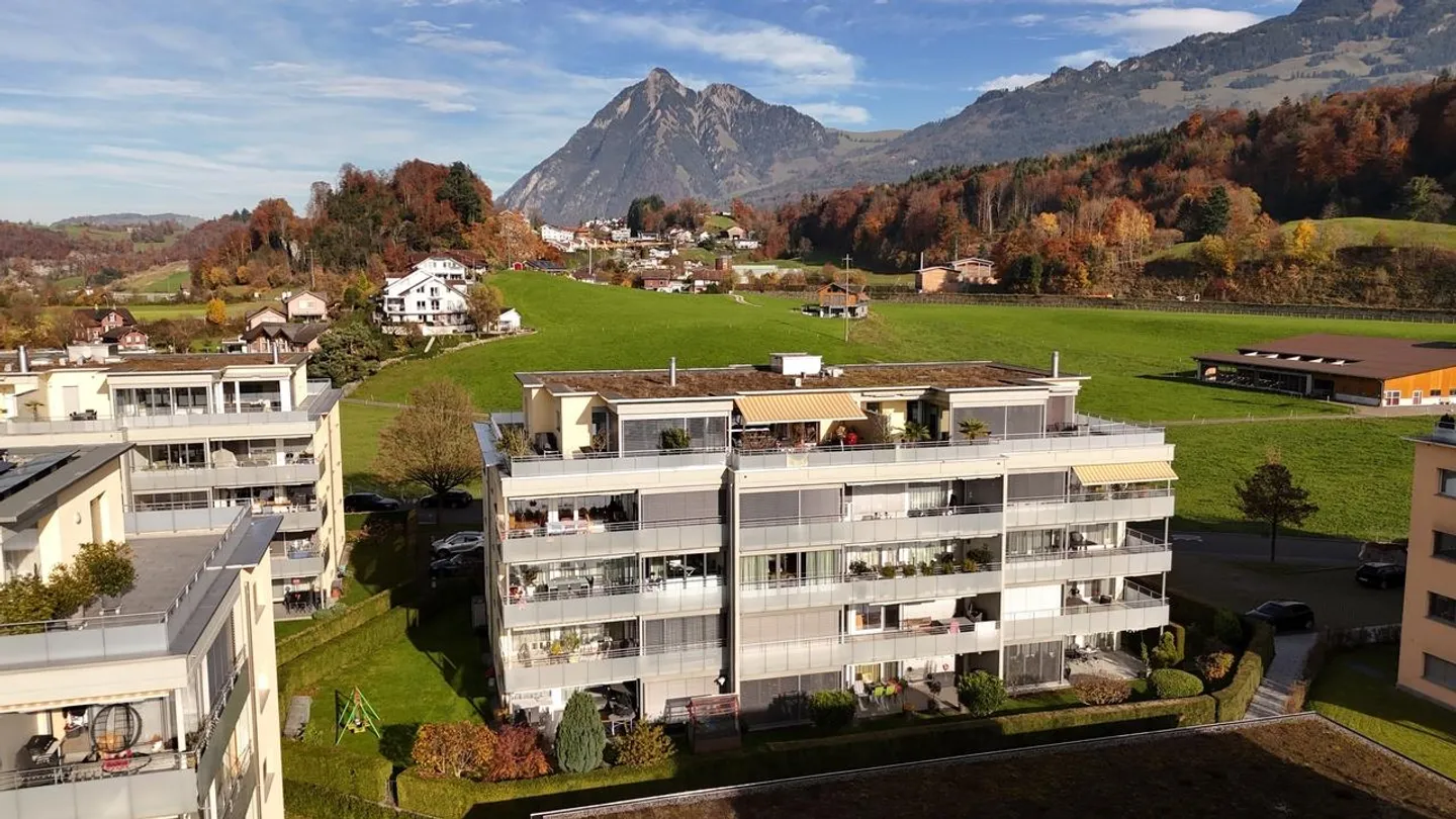 Attikawohnung mit grandiosem Ausblick und viel Licht - Foto 10 von 12