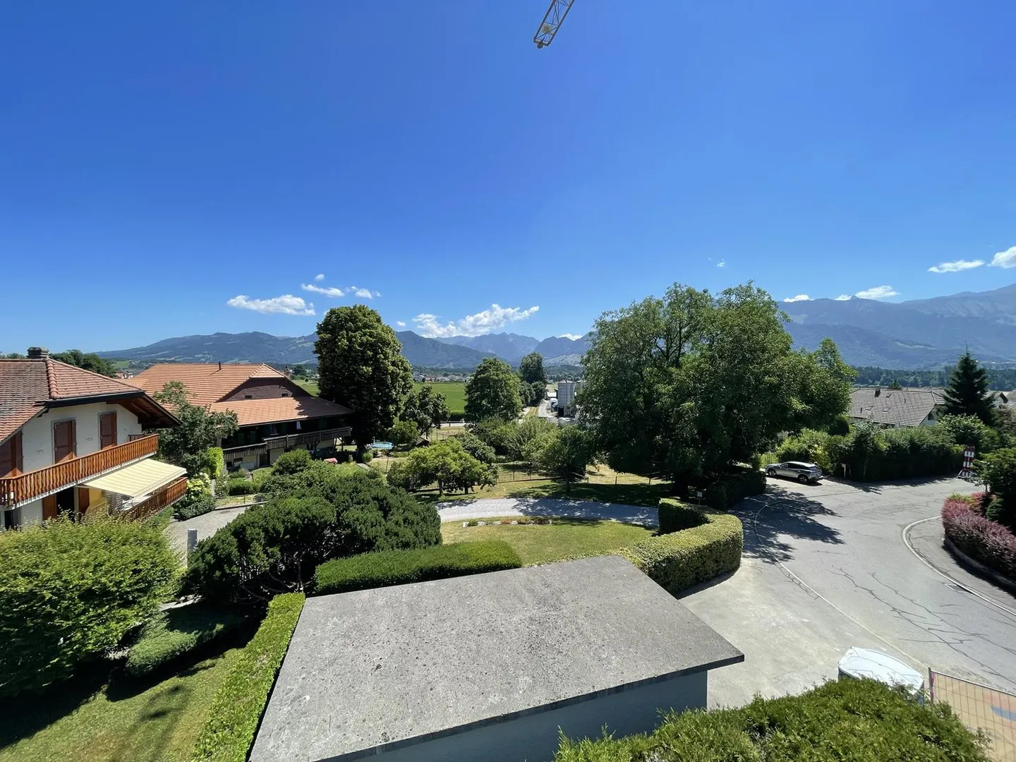 Bella villa a schiera moderna con 5,5 stanze a La Tour-de-Trême - Foto 2 di 5