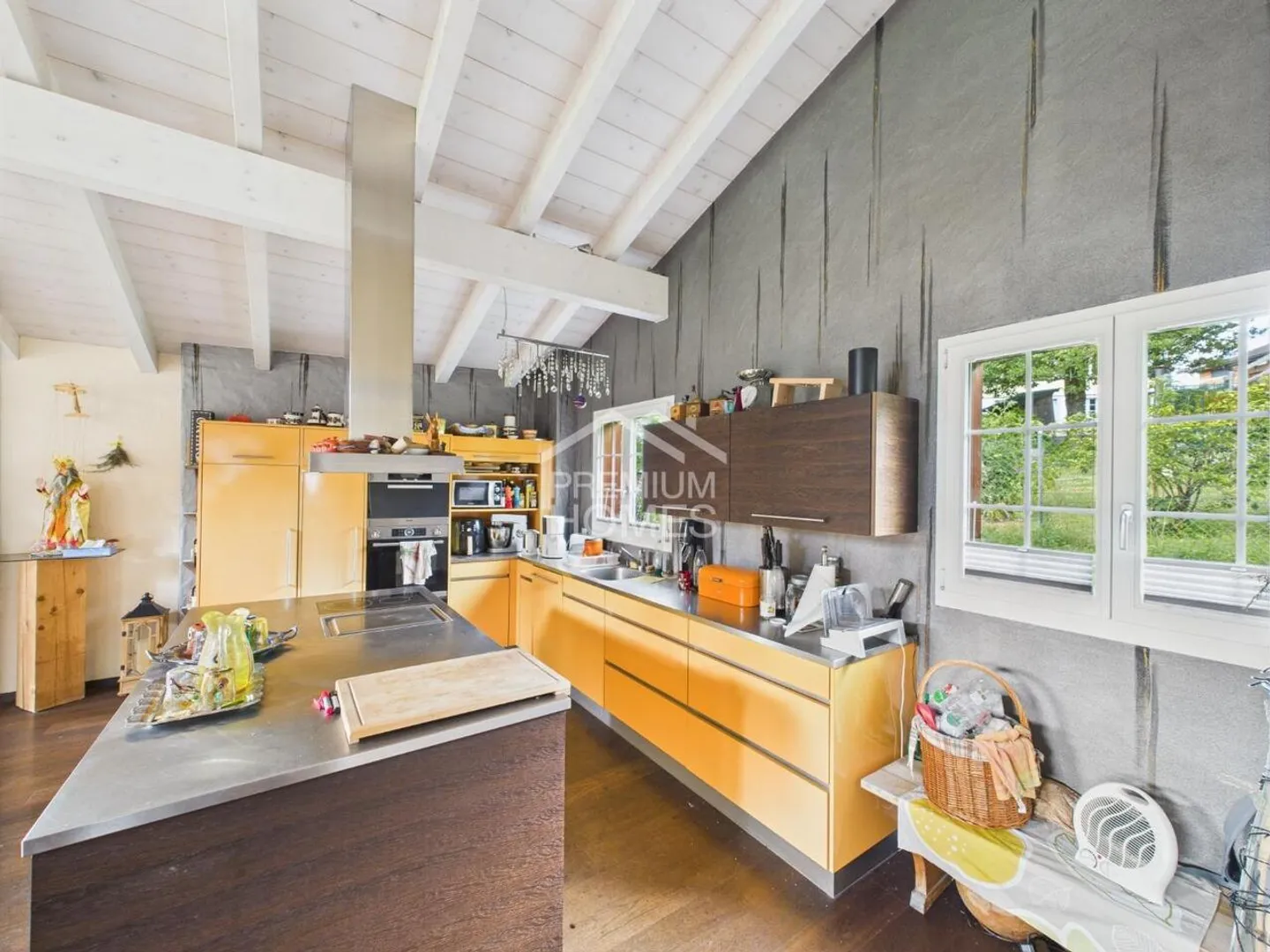 Incantevole Casa Familiare con Vista Lago - Foto 5 di 7