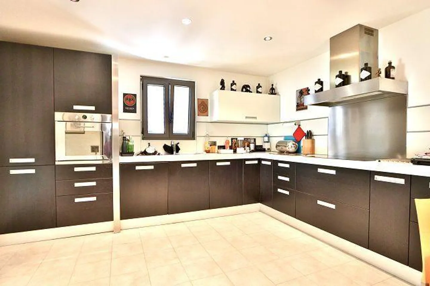 Villa soleggiata con vista panoramica - Foto 5 di 43